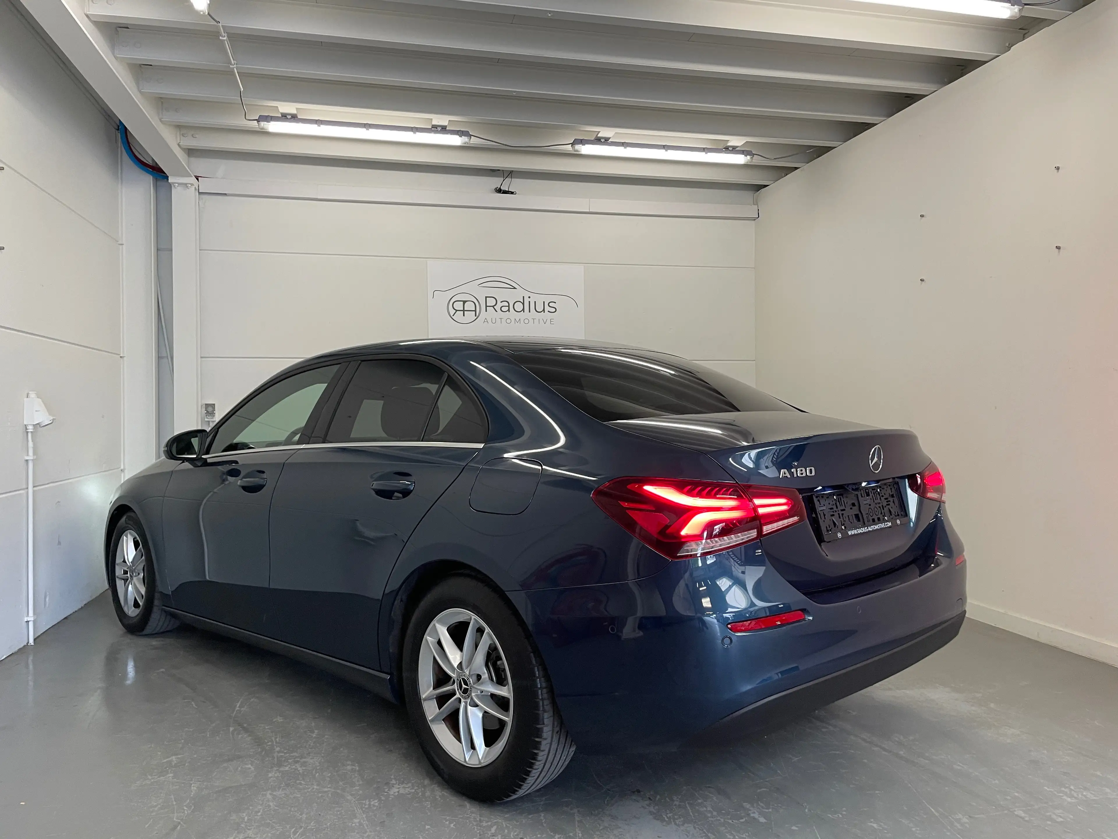 Mercedes-Benz A 180 A 180 Business Solution — photo 4