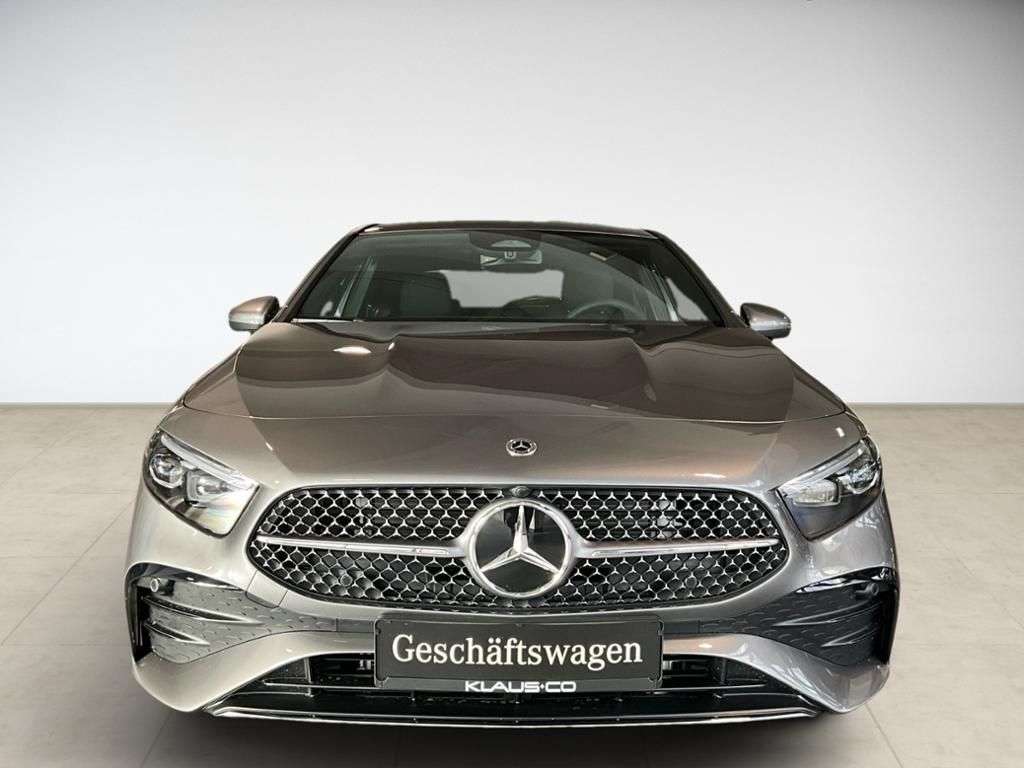 Mercedes-Benz A 220
