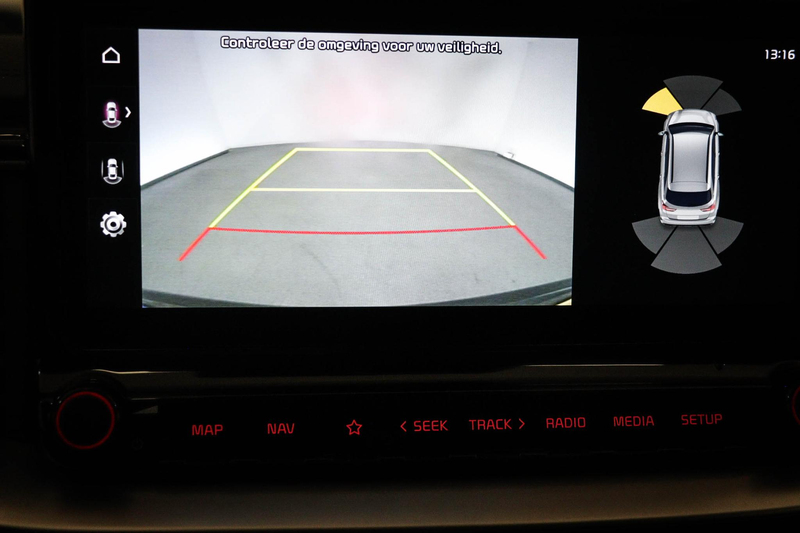 Kia Ceed SW / cee'd SW Sportswagon 1.6 GDI PHEV DynamicPlusLine | CAMERA — photo 7