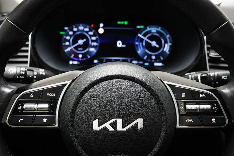 Kia Ceed SW / cee'd SW Sportswagon 1.6 GDI PHEV DynamicPlusLine | CAMERA — photo 32