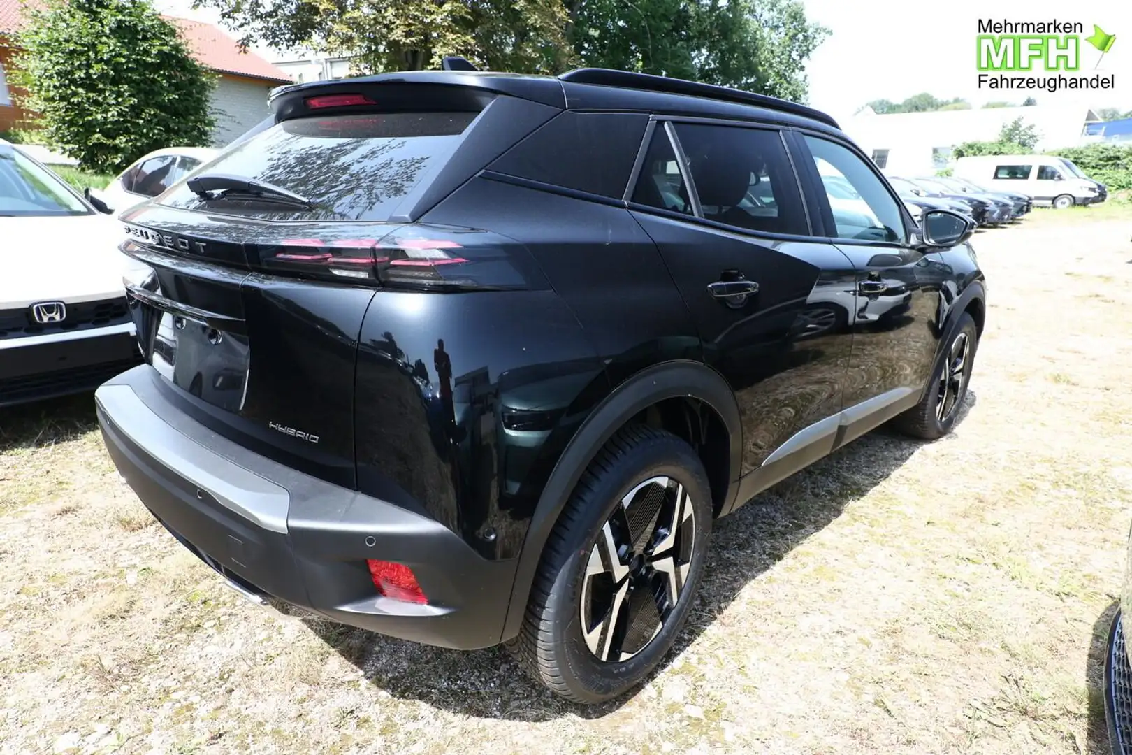 Peugeot 2008 GT MHEV ACC 360° Pano Massage AWR Nav Keyl 107 ... Schwarz - 2