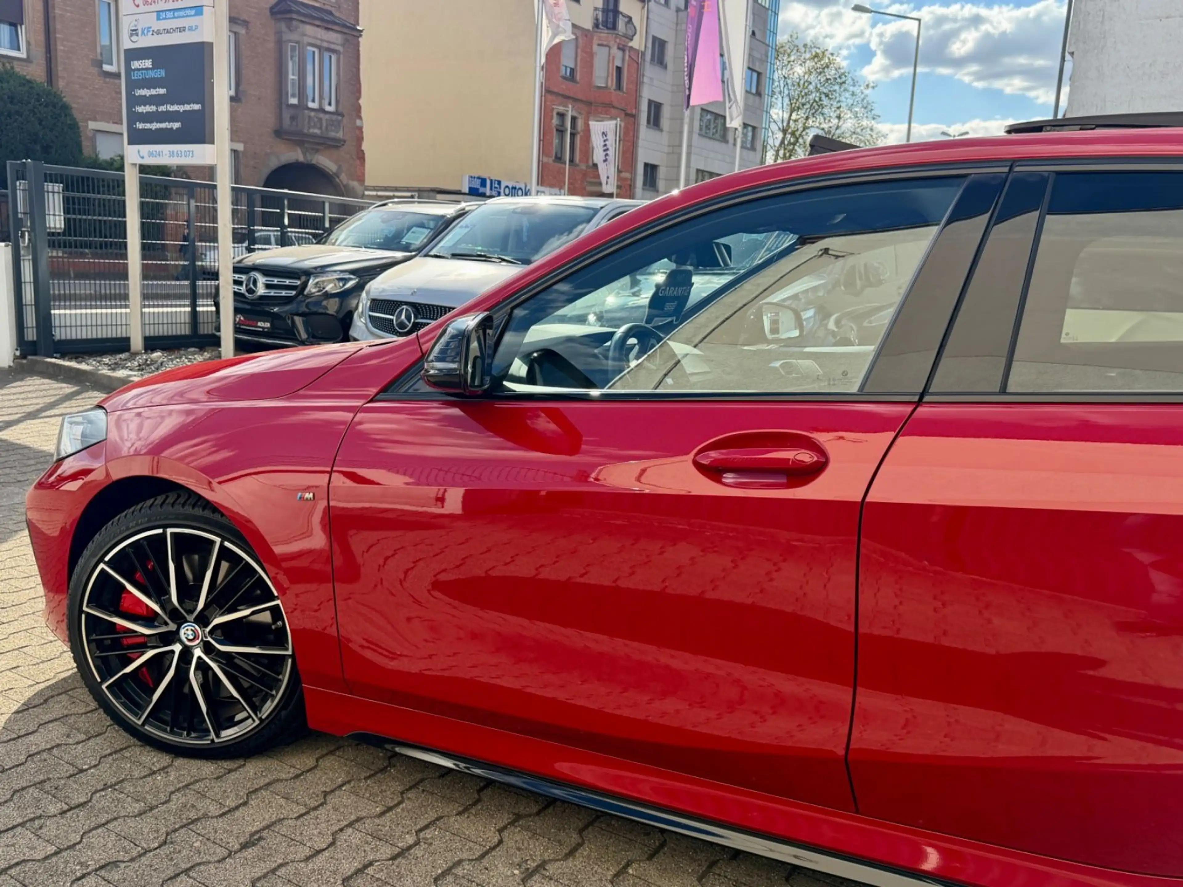 BMW 135 i xDrive Edition Colorvison*2HD*PANO*HUP*ACC — photo 14