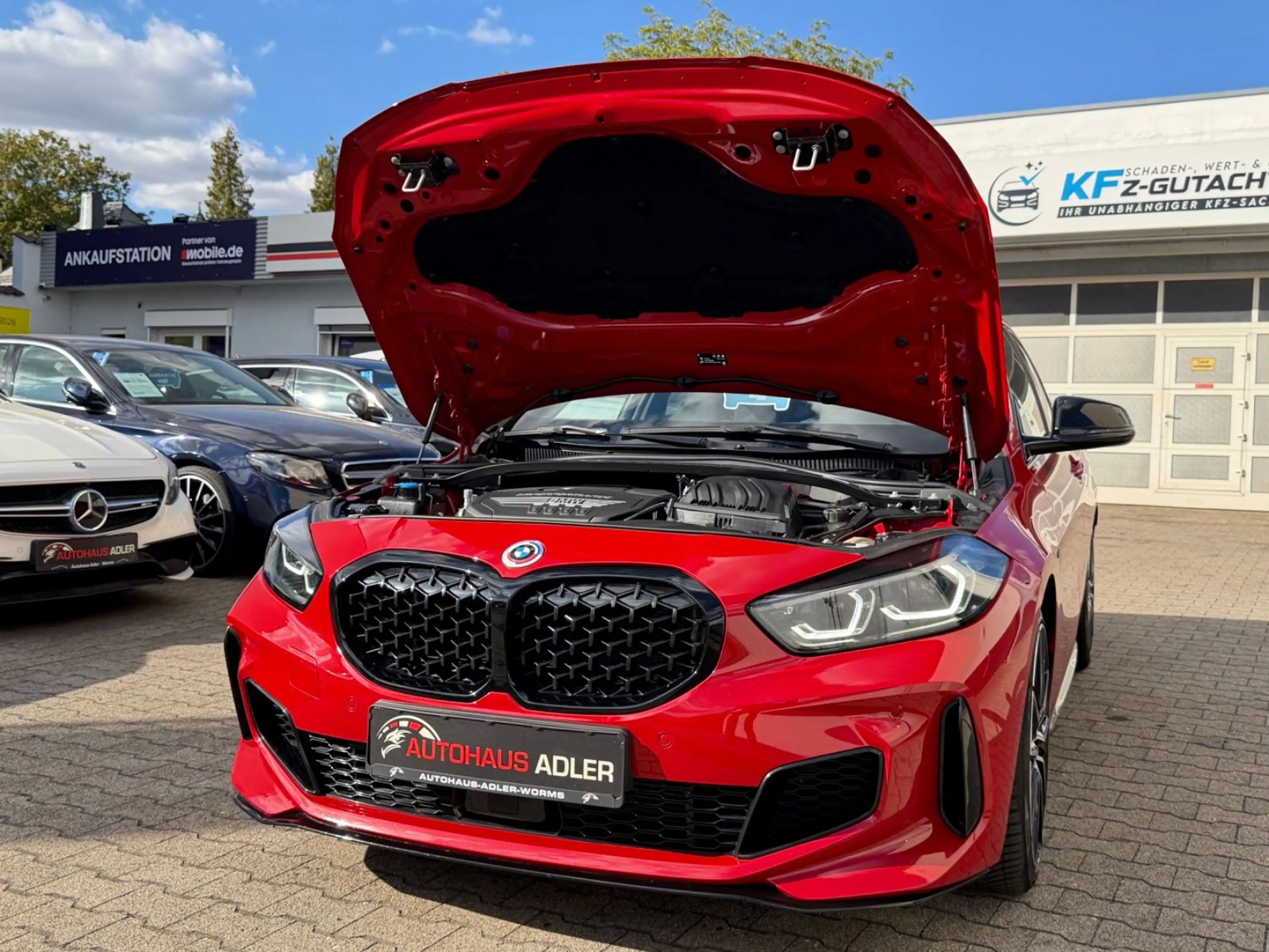 BMW 135 i xDrive Edition Colorvison*2HD*PANO*HUP*ACC — photo 8