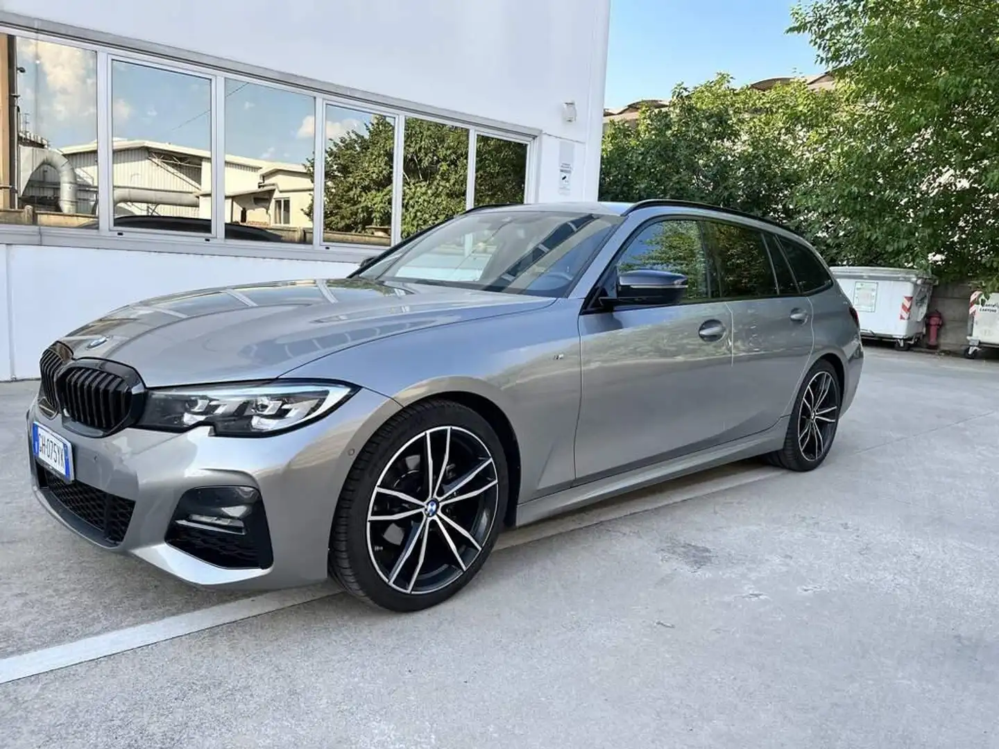 BMW 318 d Touring mhev 48V Msport auto Grijs - 1