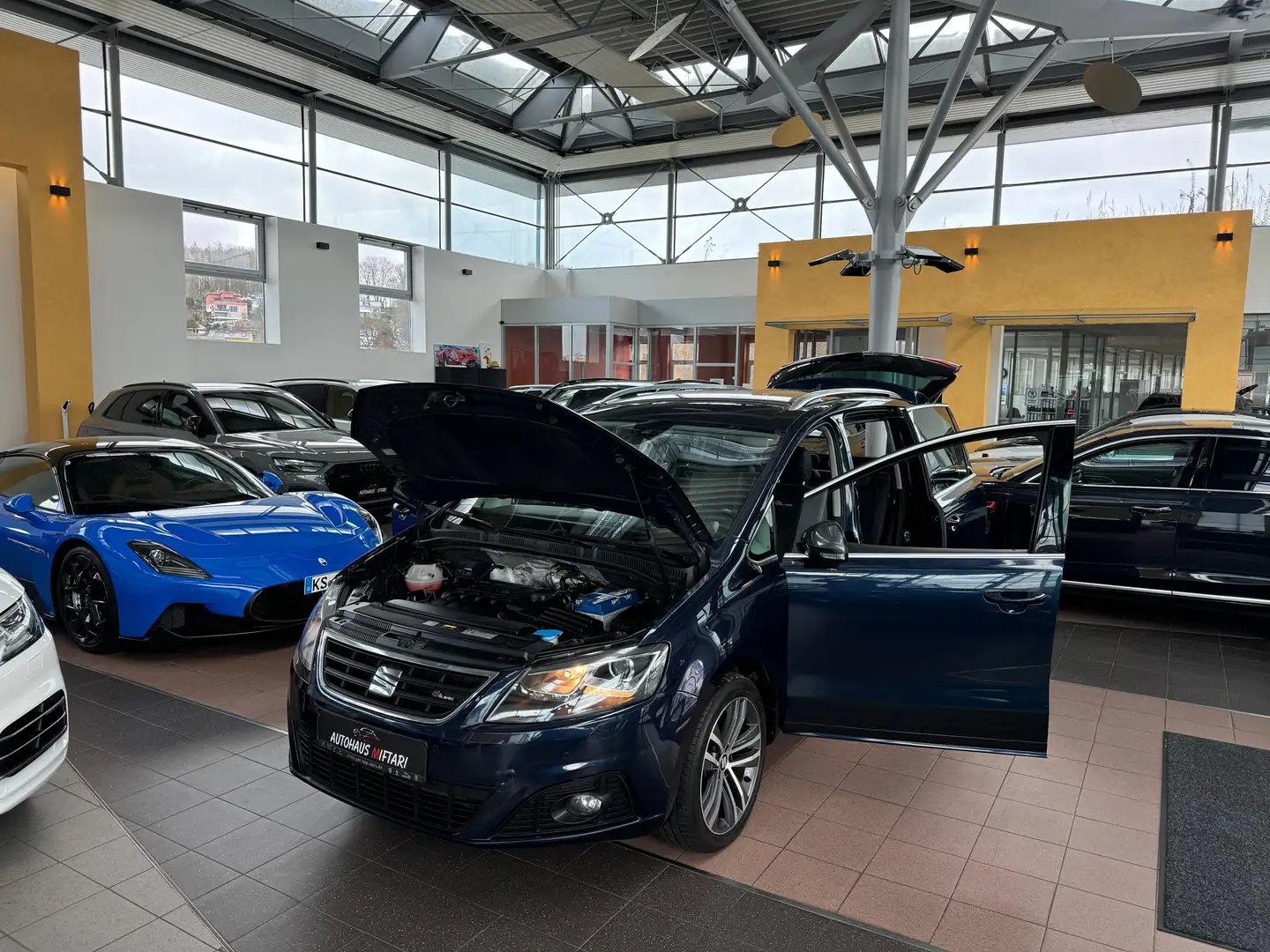 SEAT Alhambra 2.0 TDI FR Line DSG 7-Sitzer Kamera Navi 18" Blau - 2