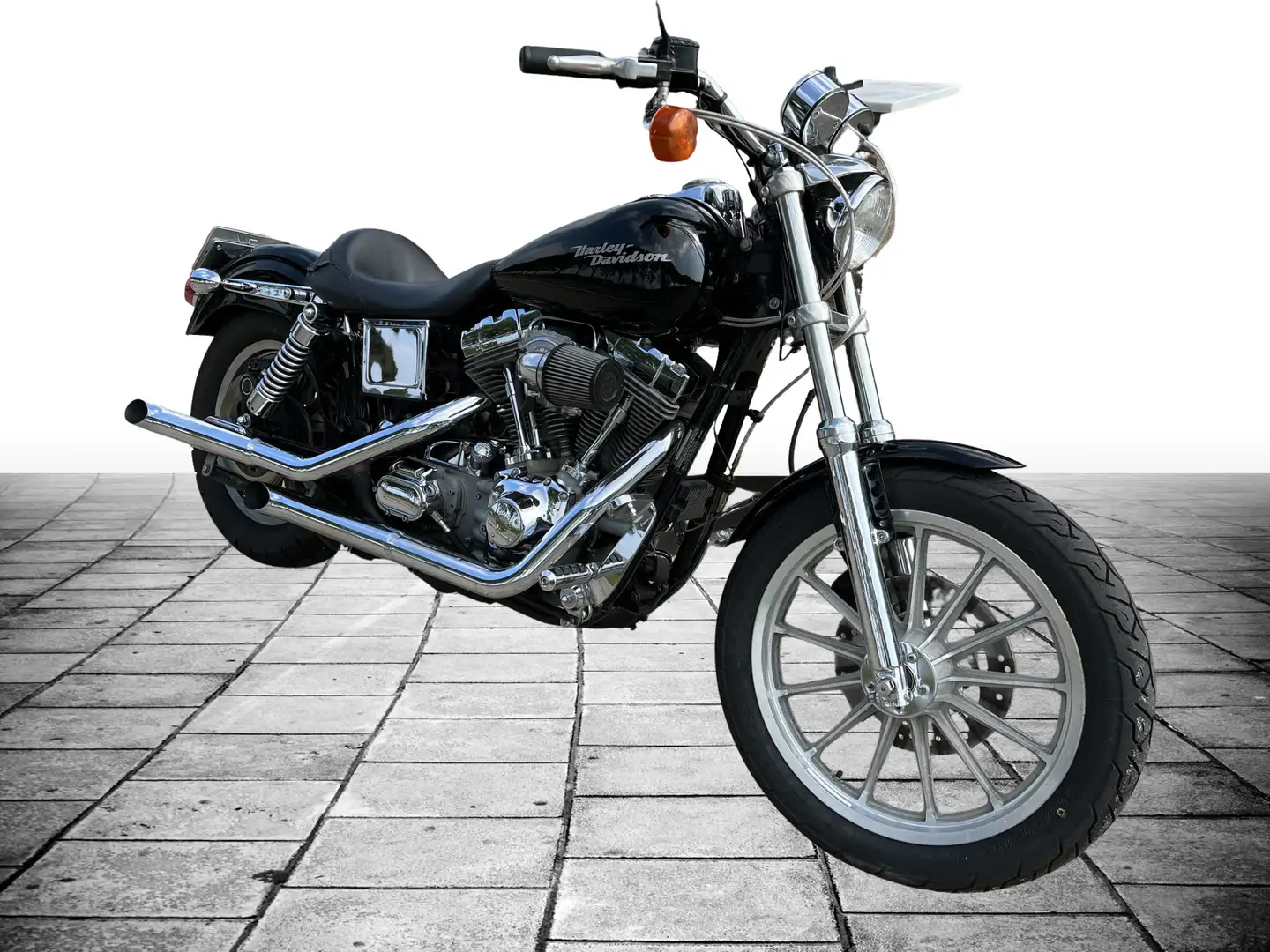 Harley-Davidson Dyna Super Glide 88 FXD twin cam crna - 1