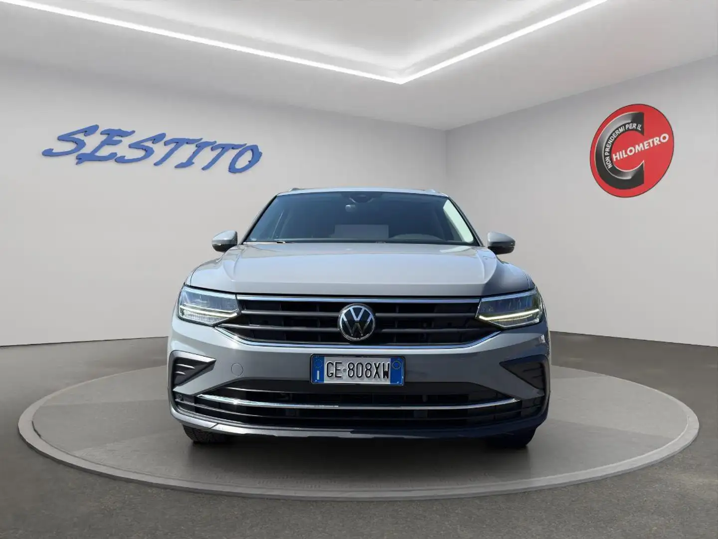 Volkswagen Tiguan 2.0 tdi Life 4motion 150cv dsg Grigio - 2