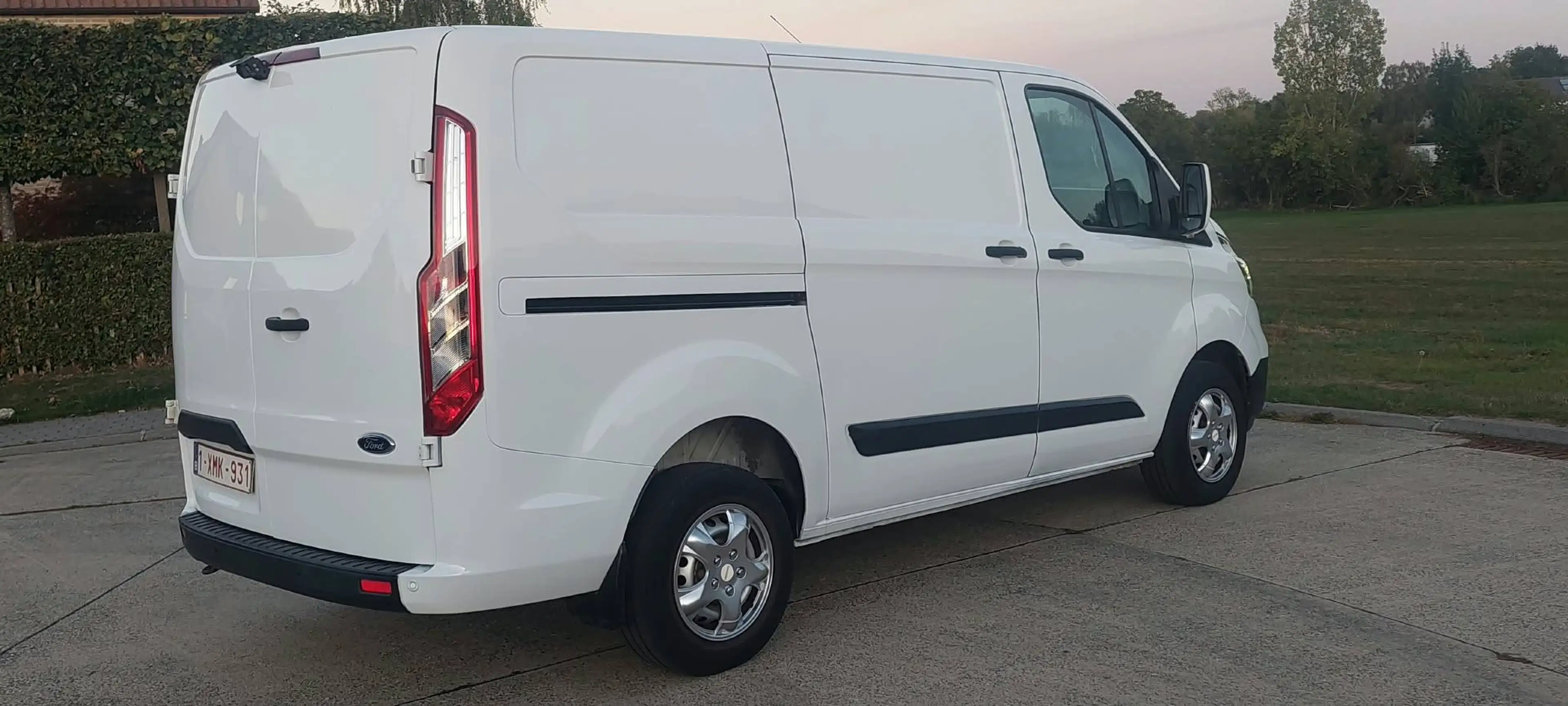 Ford Transit Custom 2.0TD 105PS TREND FWD 280 SWB — photo 7