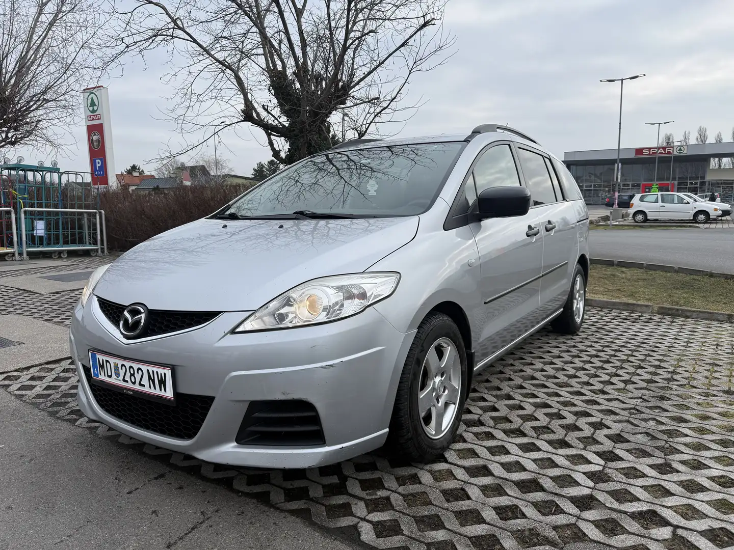 Mazda 5 2,0 , Mit pickerl Silber - 1