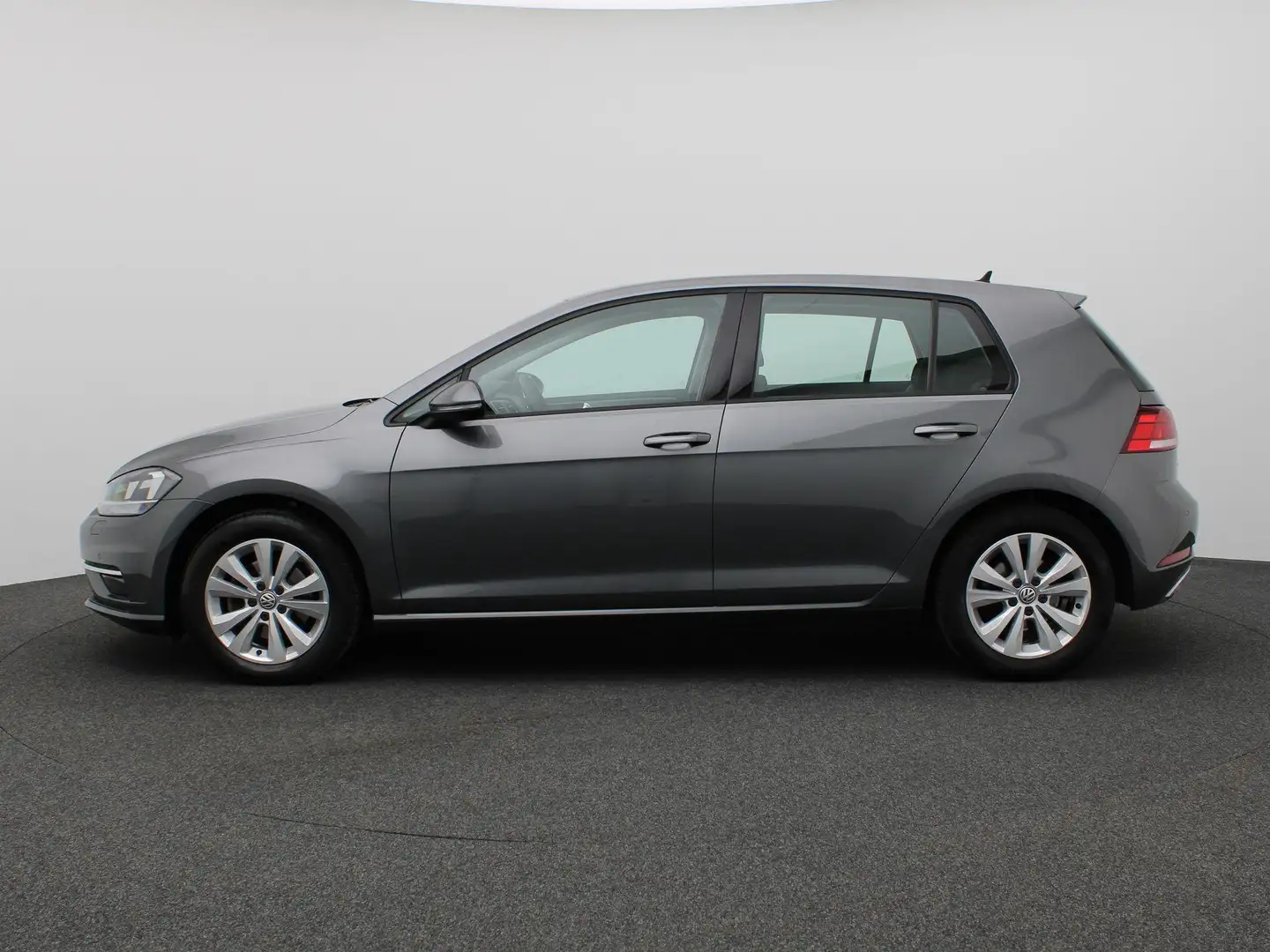 Volkswagen Golf 1.5 TSI Comfortline Business 150PK DSG Adaptieve C Grijs - 2