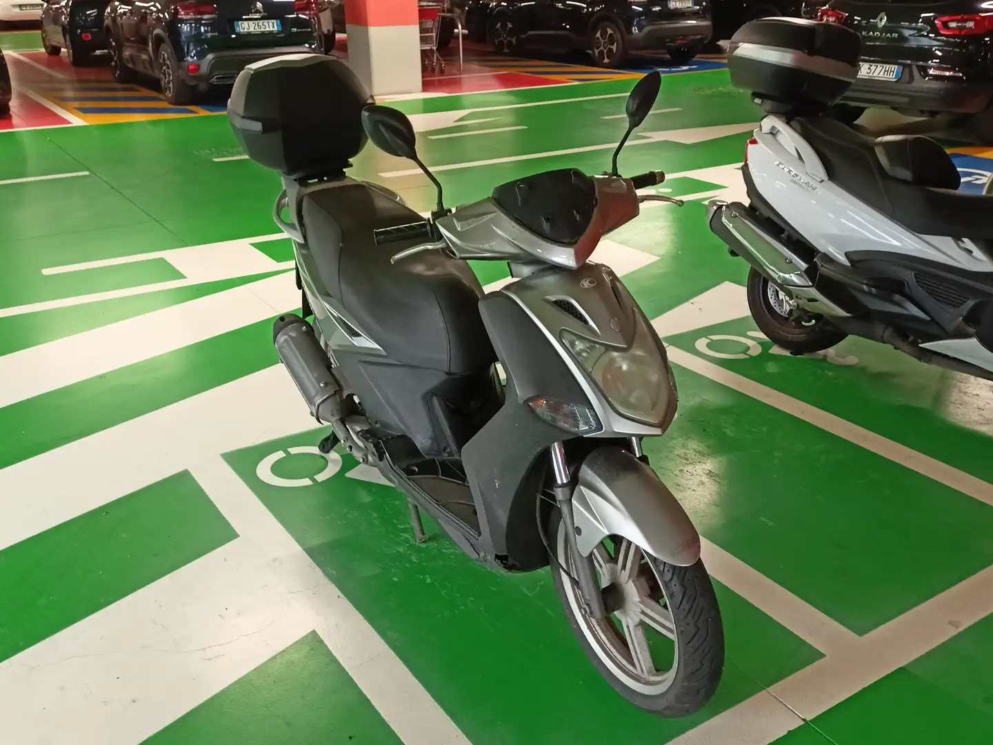 Kymco Agility 50 Grijs - 2