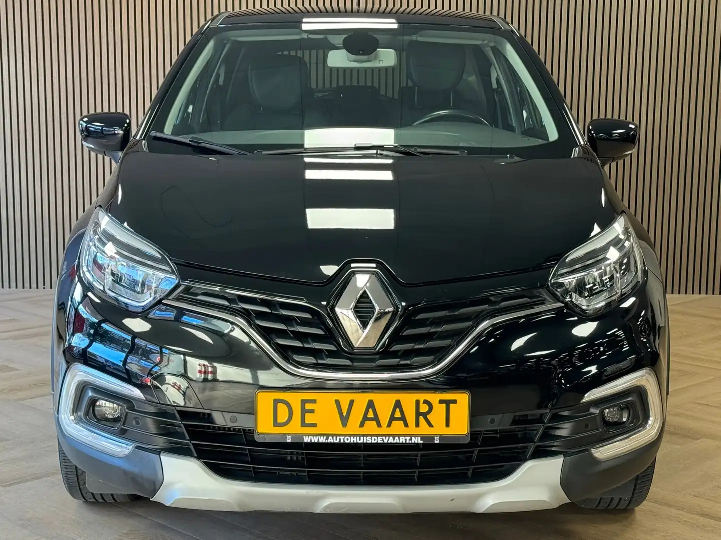 Renault Captur 1.3 TCe 155 Intens AUT. AIRCO CRUISE CAMERA NAVIGA Zwart - 2