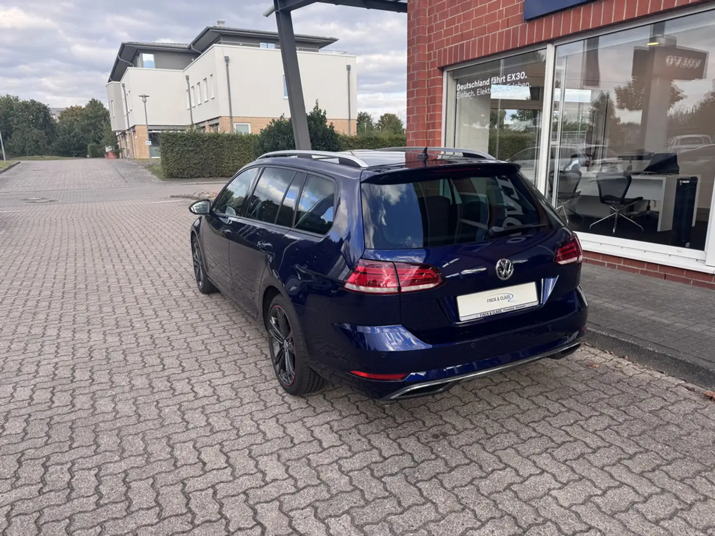 Volkswagen Golf VII 2.0 TDI Join Blau - 2