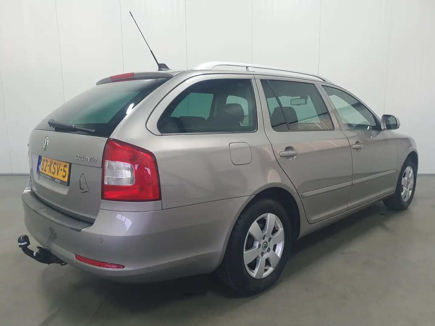 Skoda Octavia Combi 1.4 TSI Elegance NAVI/TRHAAK/CLIMA/CRUISE Beige - 2