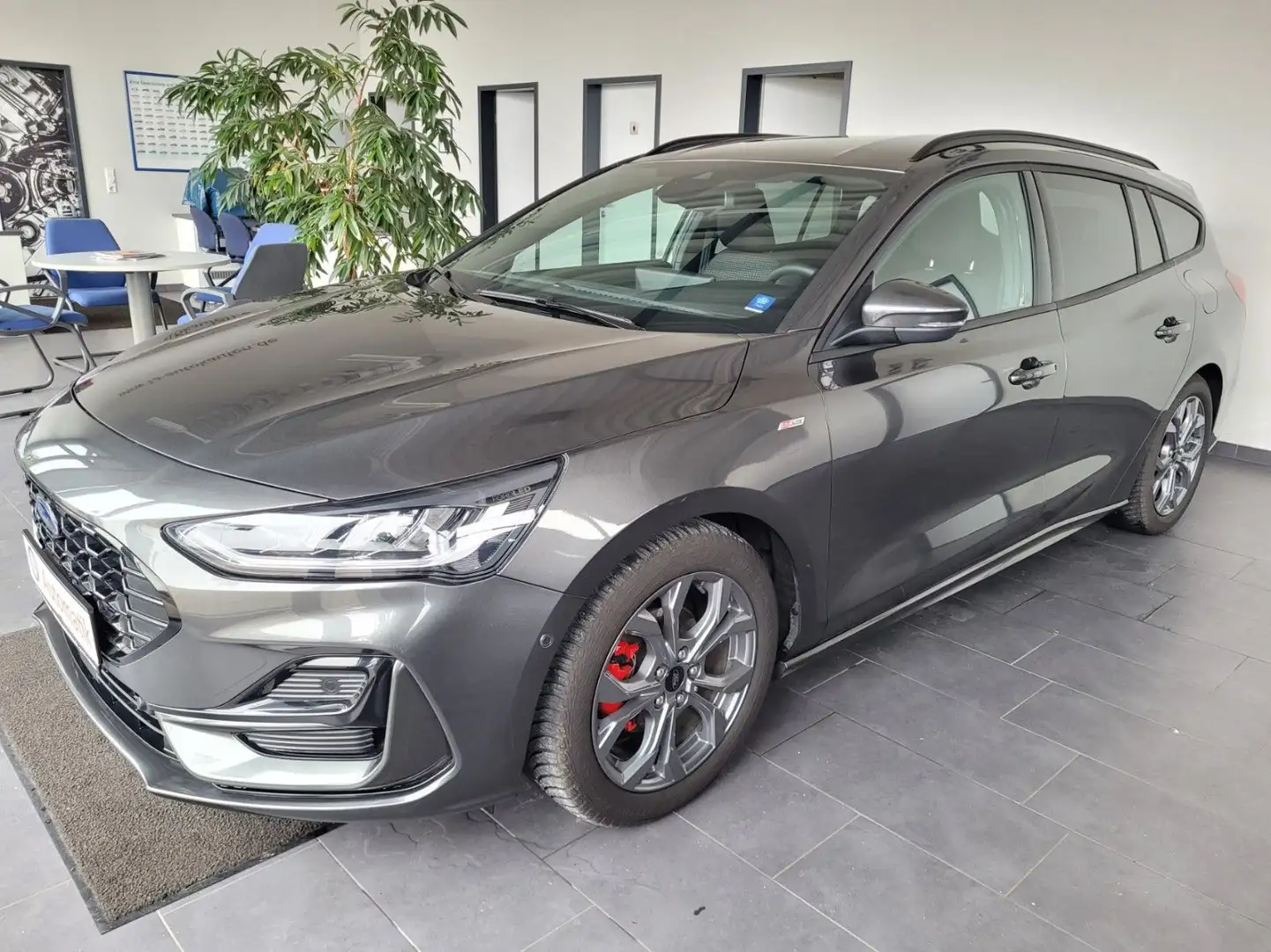 Ford Focus EcoBoost mHEV Autom. ST-Line X m. ACC/LED Grau - 2