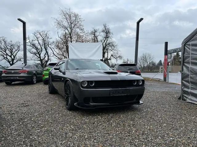 Dodge Challenger SXT