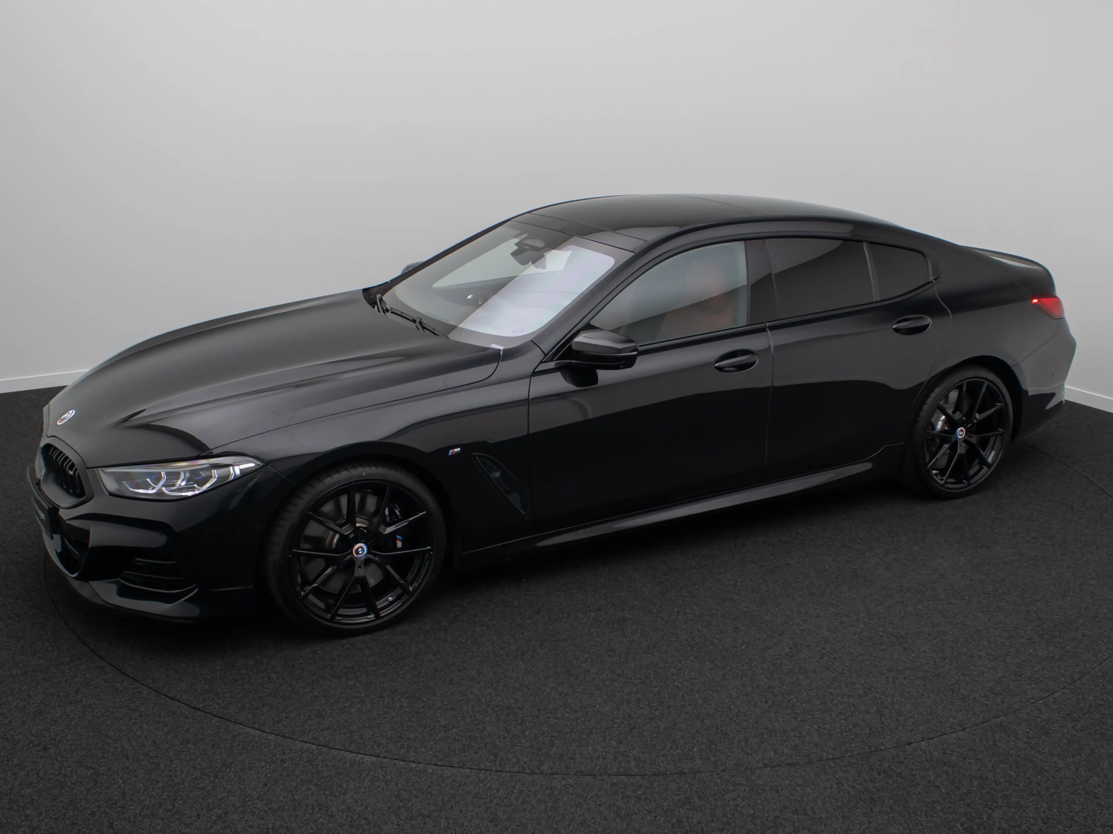 BMW M850 Gran Coupé 360° DAB Laser SoftClose 20 — photo 12