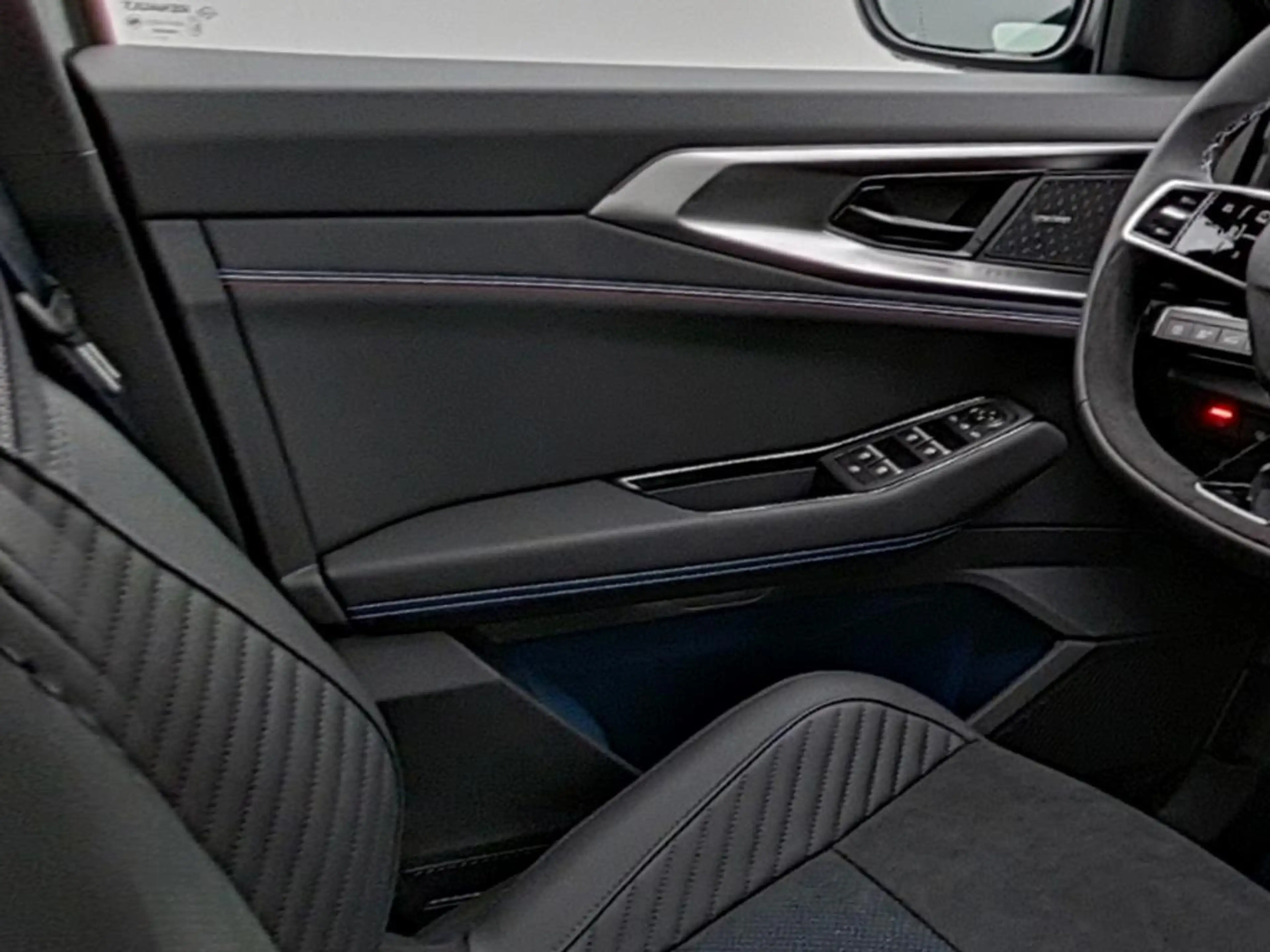 Renault Rafale Esprit Alpine E-Tech Plug in Hybrid 300 4x4 — photo 14