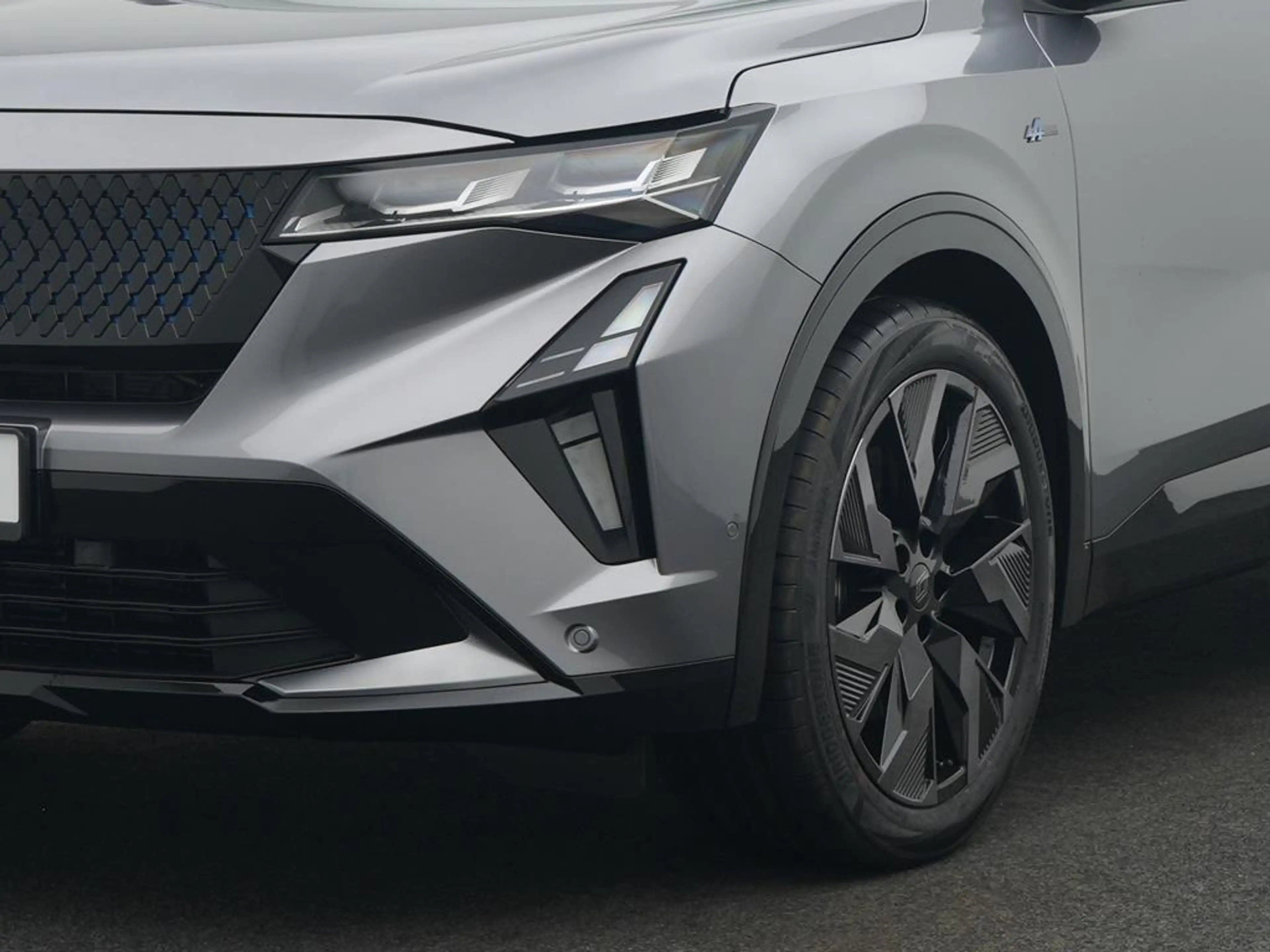 Renault Rafale Esprit Alpine E-Tech Plug in Hybrid 300 4x4 — photo 9