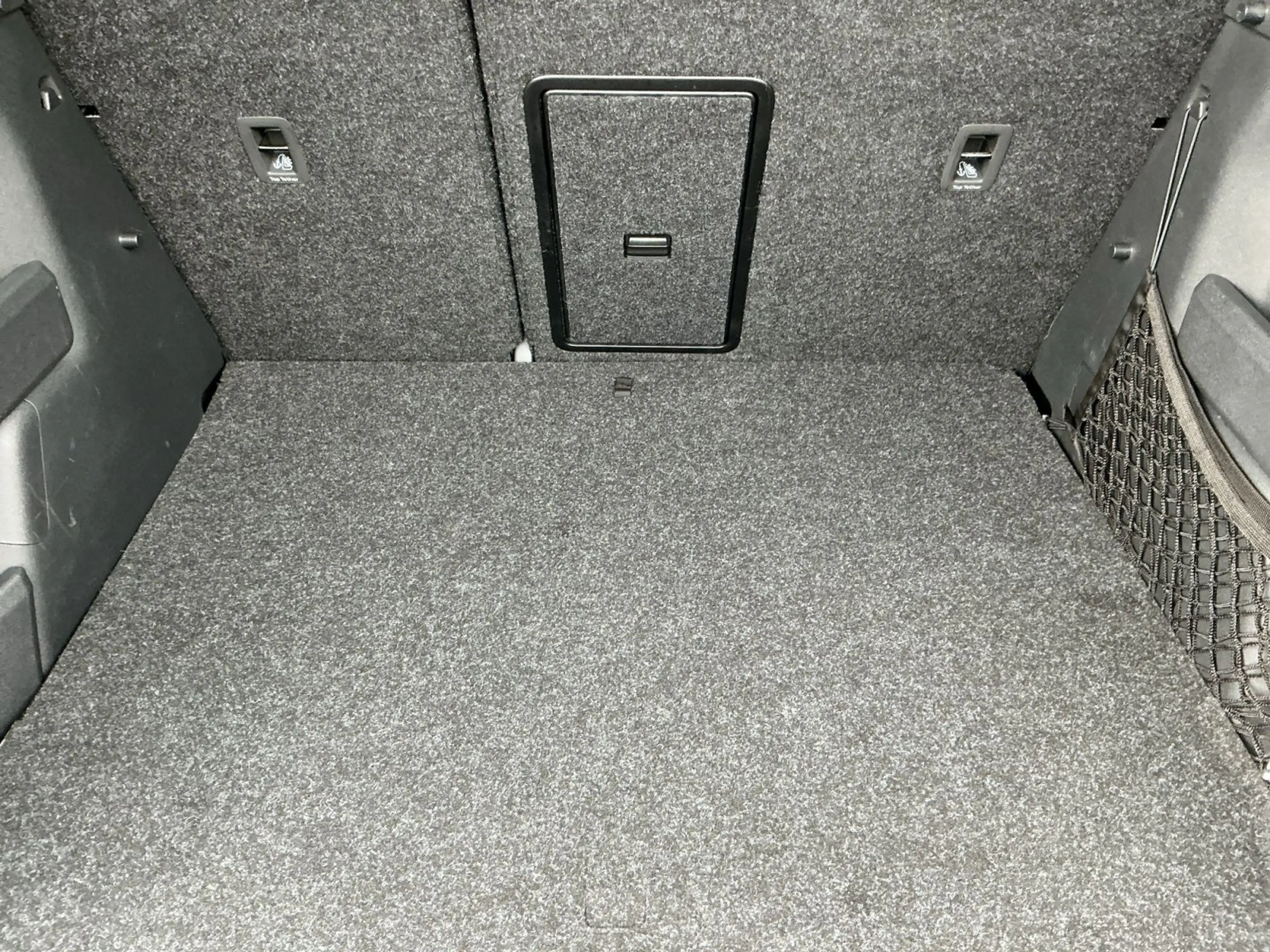 Skoda Elroq 85 (82kw) LOFT LED+NAVI+AHK+ACC+WäPu+20Z. — photo 13