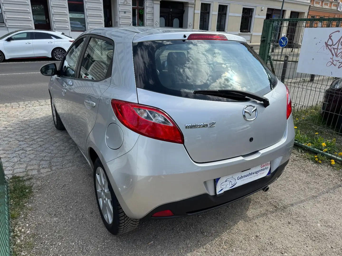 Mazda 2 1.3  Active 1-Hand Scheckheft Allwetterreifen Argent - 2