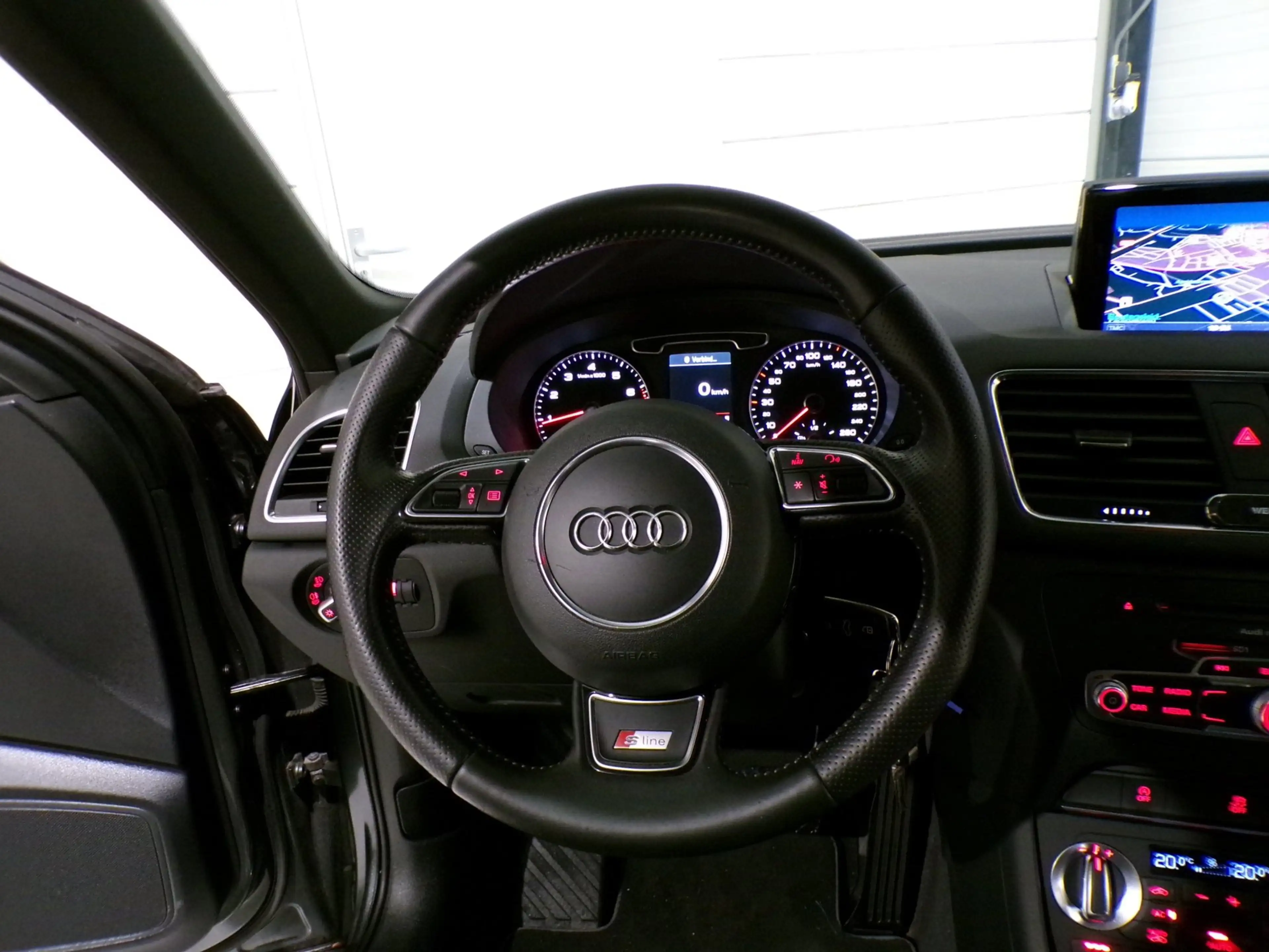 Audi Q3 2.0 TFSI Quattro S Line "Automaat" 2X S-Line Pano — photo 15