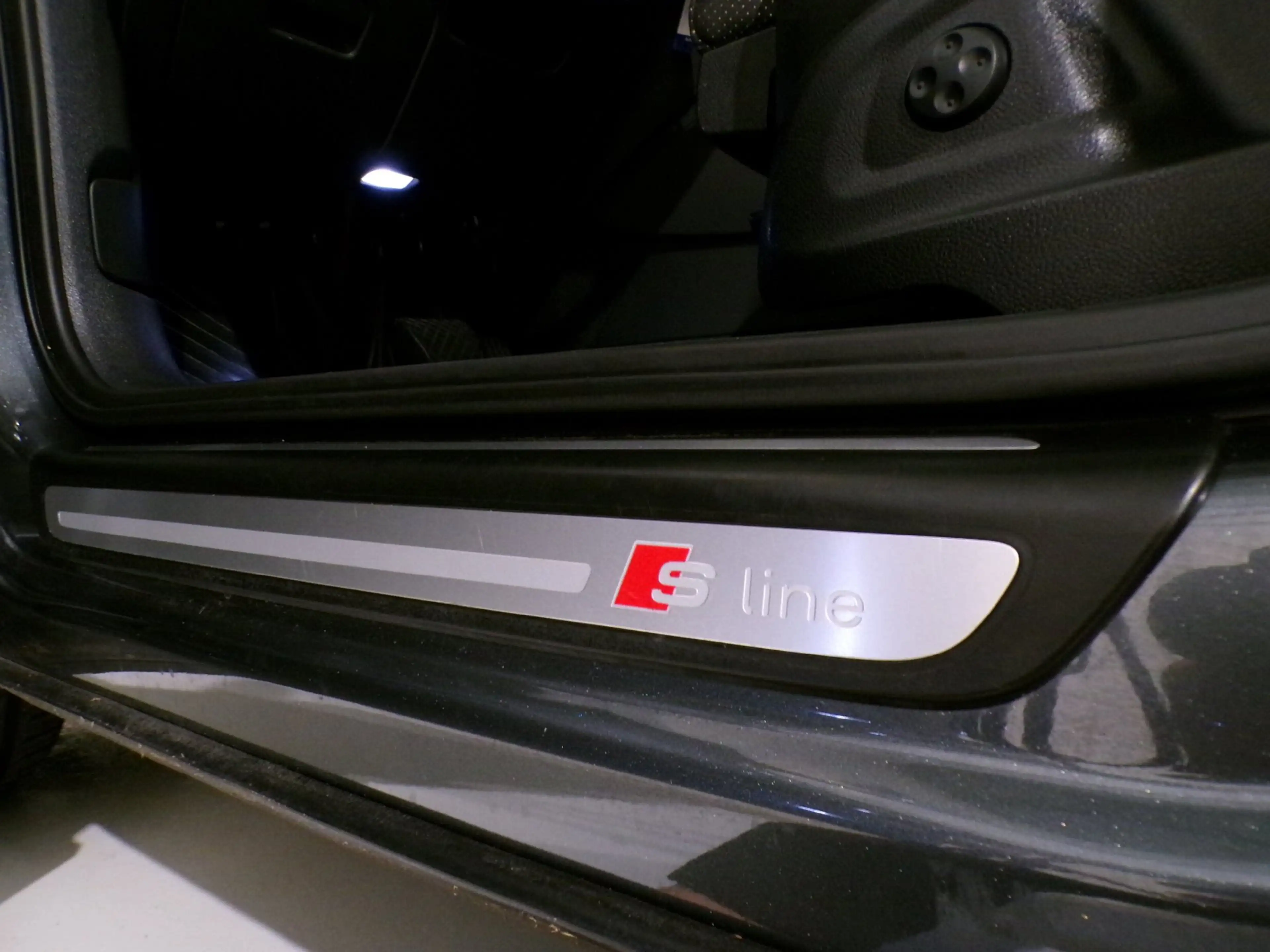 Audi Q3 2.0 TFSI Quattro S Line "Automaat" 2X S-Line Pano — photo 27