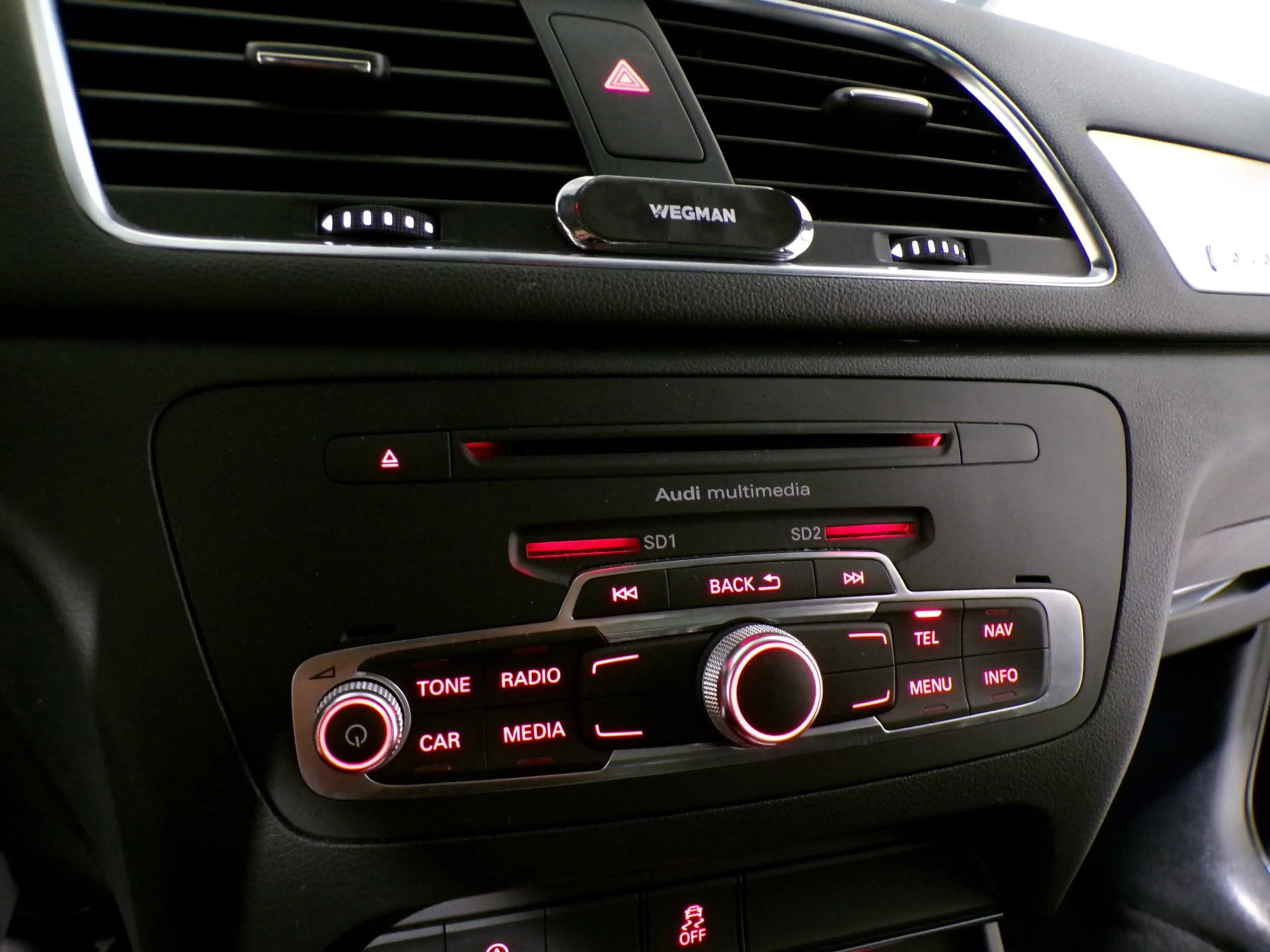 Audi Q3 2.0 TFSI Quattro S Line "Automaat" 2X S-Line Pano — photo 20