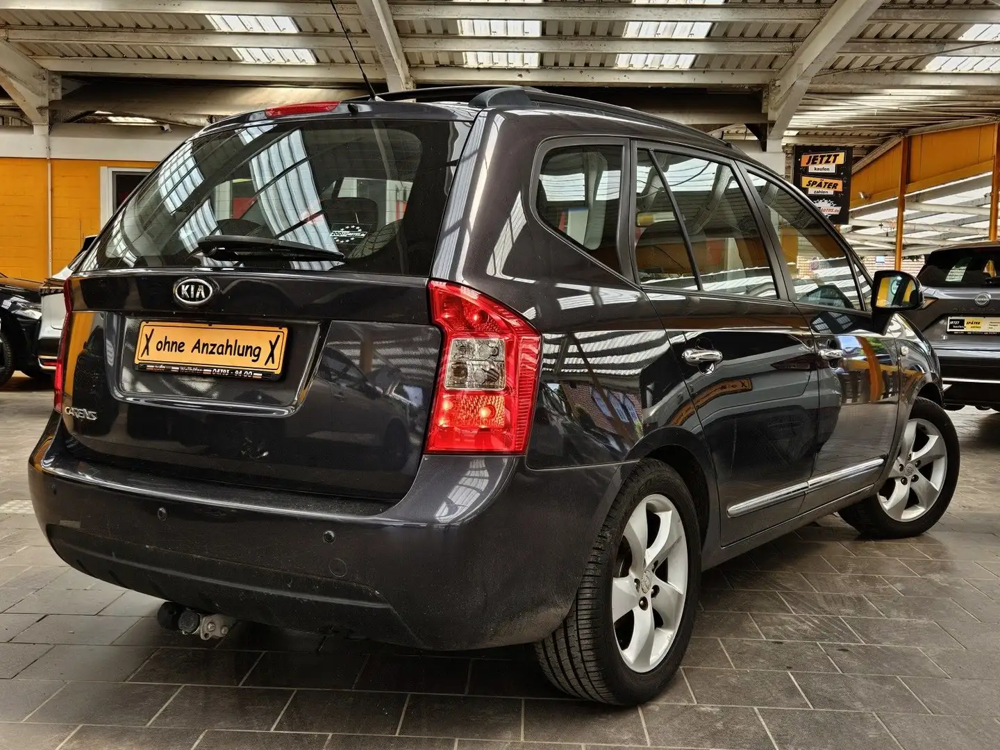Kia Carens 2,0i 7-Sitzer 2.Hand mit TÜV Alu KlimaAT Szary - 2