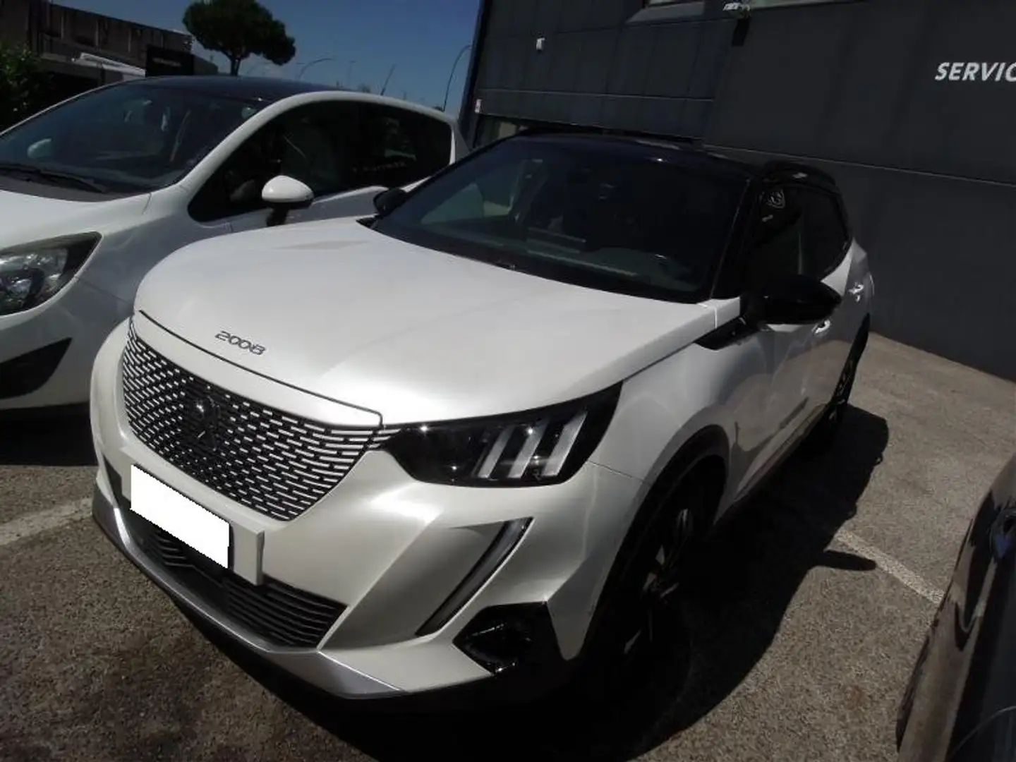Peugeot 2008 e-2008 GT 100kW *UNIPRO* Weiß - 2