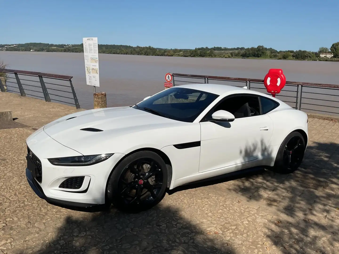Jaguar F-Type F-Type Coupe P300 R-Dynamic Weiß - 1