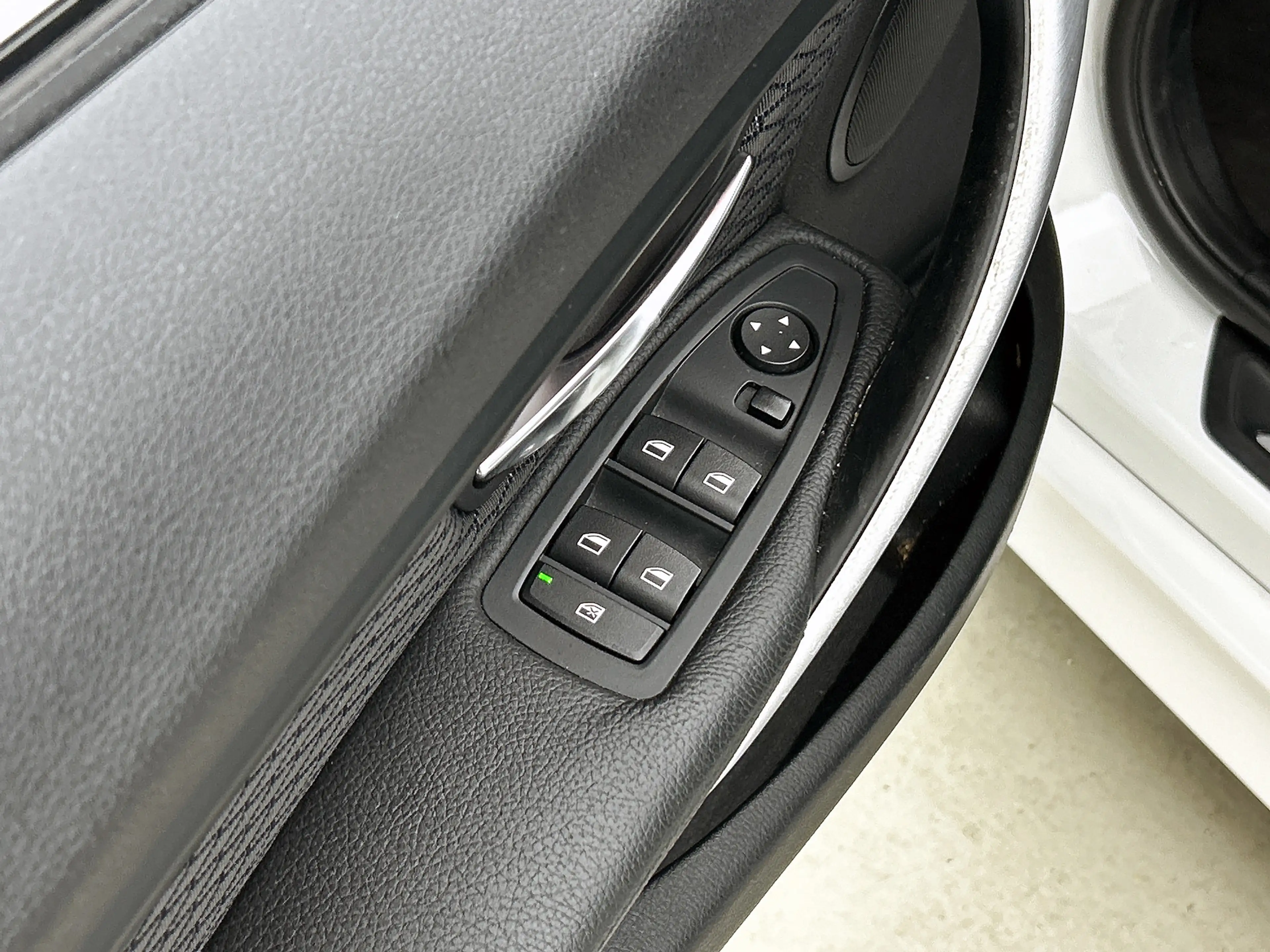 BMW 316 3-serie Touring 316i M Sport | Stoelverwarming | C — photo 27