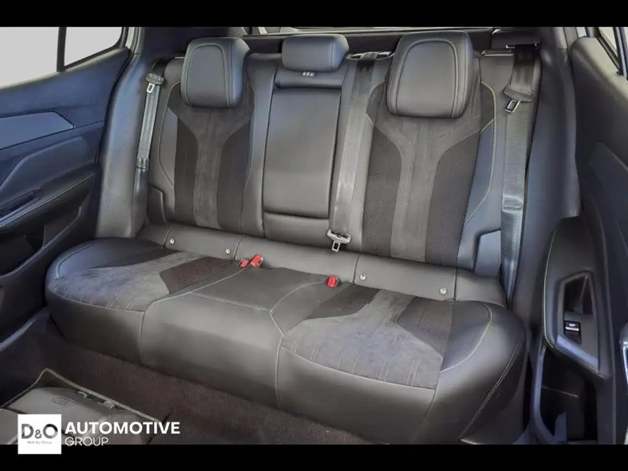 Peugeot 408 GT camera 360° GPS 8