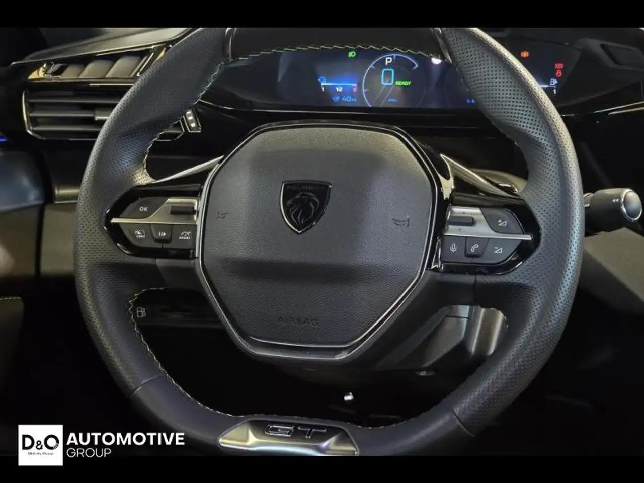 Peugeot 408 GT camera 360° GPS 10