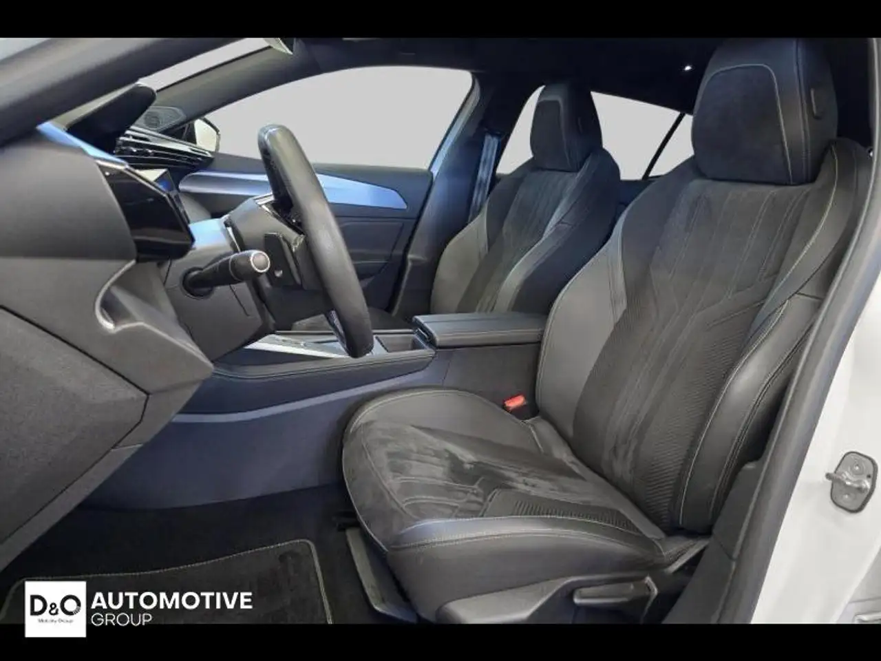 Peugeot 408 GT camera 360° GPS 9