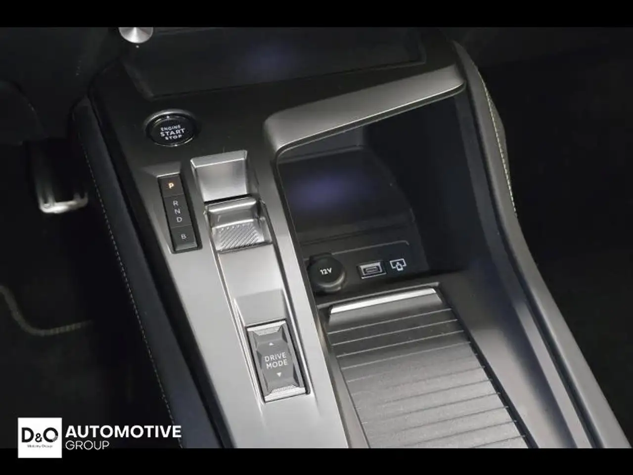 Peugeot 408 GT camera 360° GPS 25