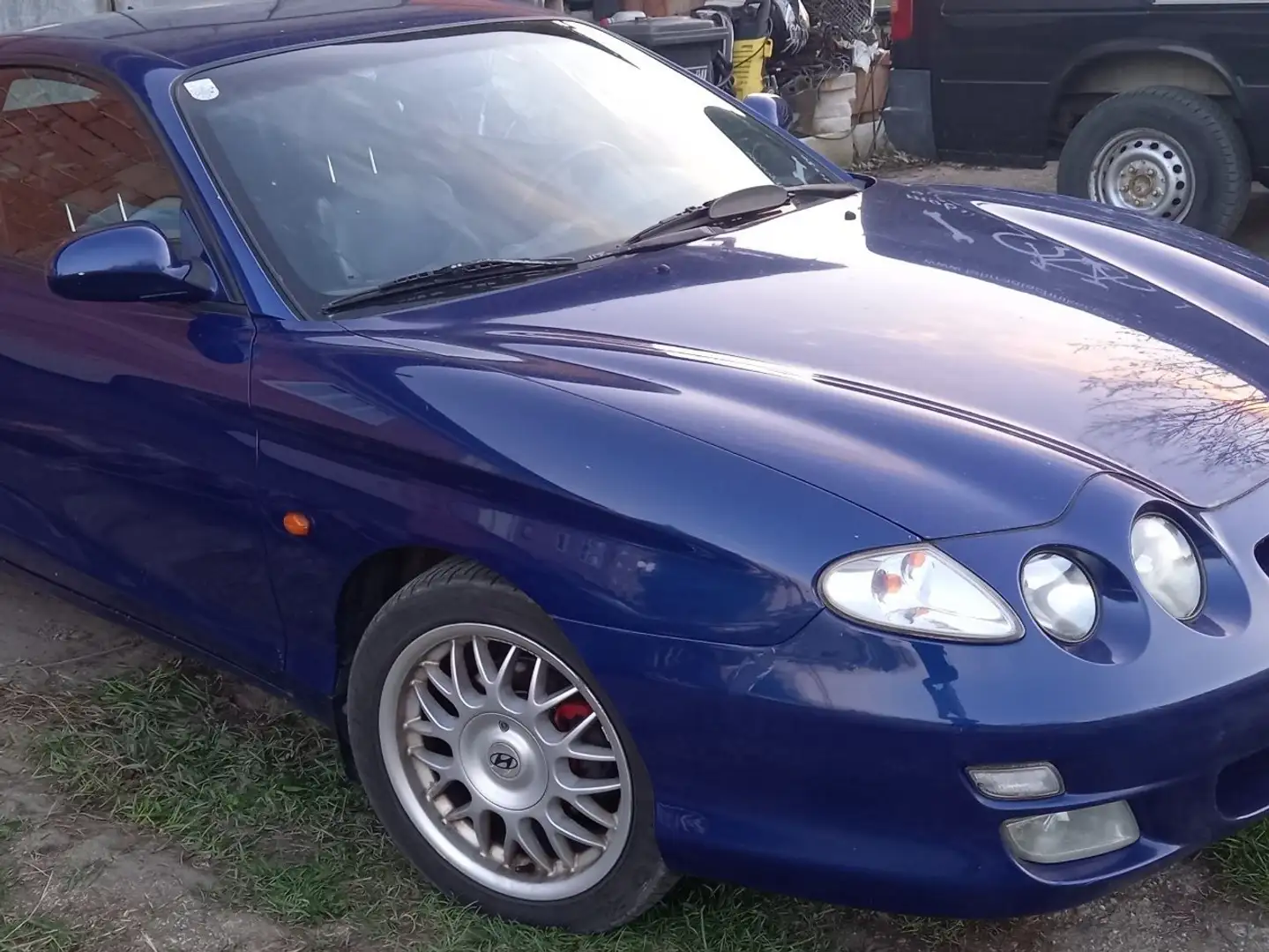 Hyundai Tiburon Coupé 2,0 FX Klima Modrá - 2