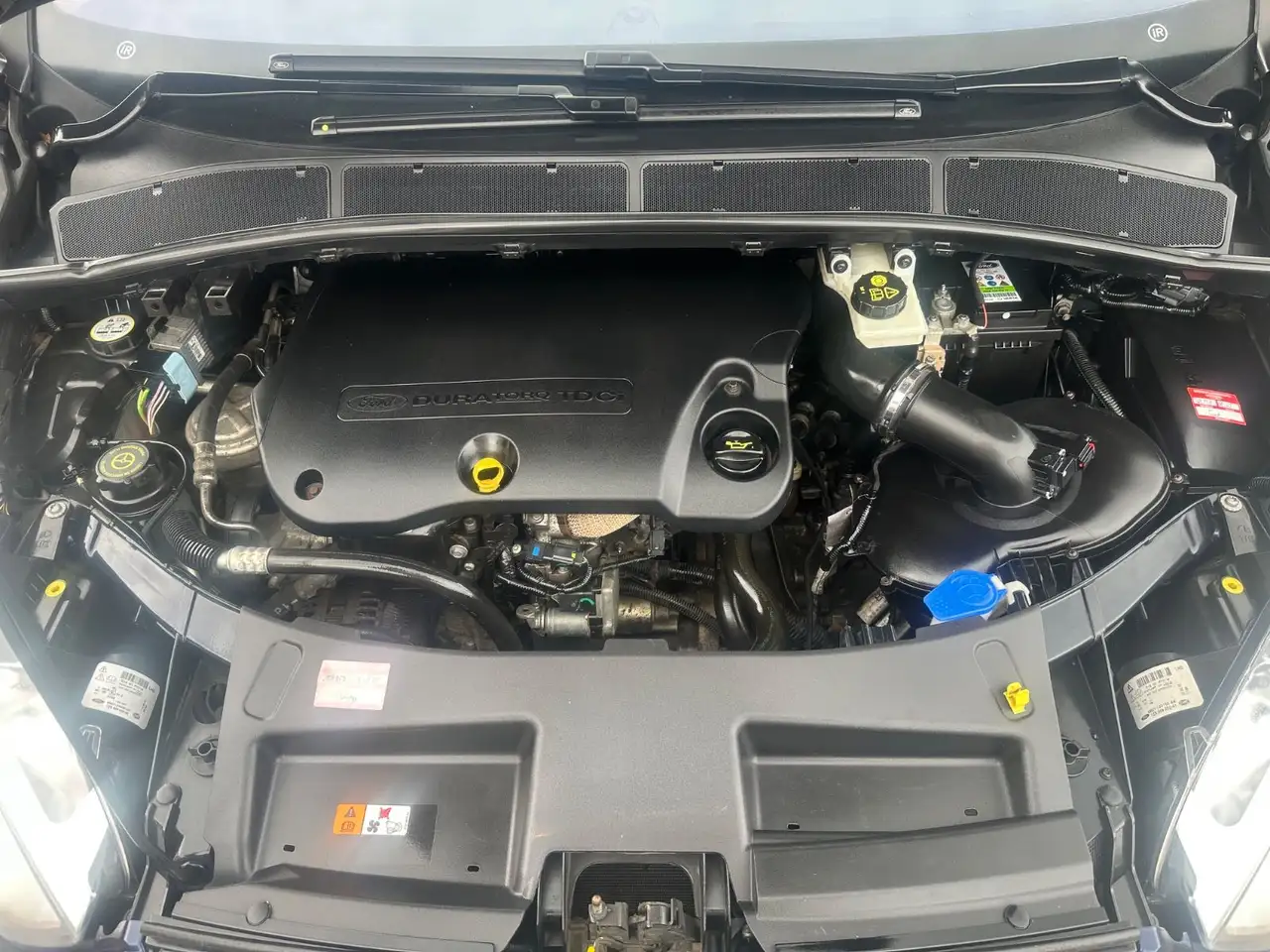 FORD S-MAX TITANIUM 7 places - 200 ch - CAMÉRA DE RECUL - VOLANT CUIR - TOIT PANORAMIQUE