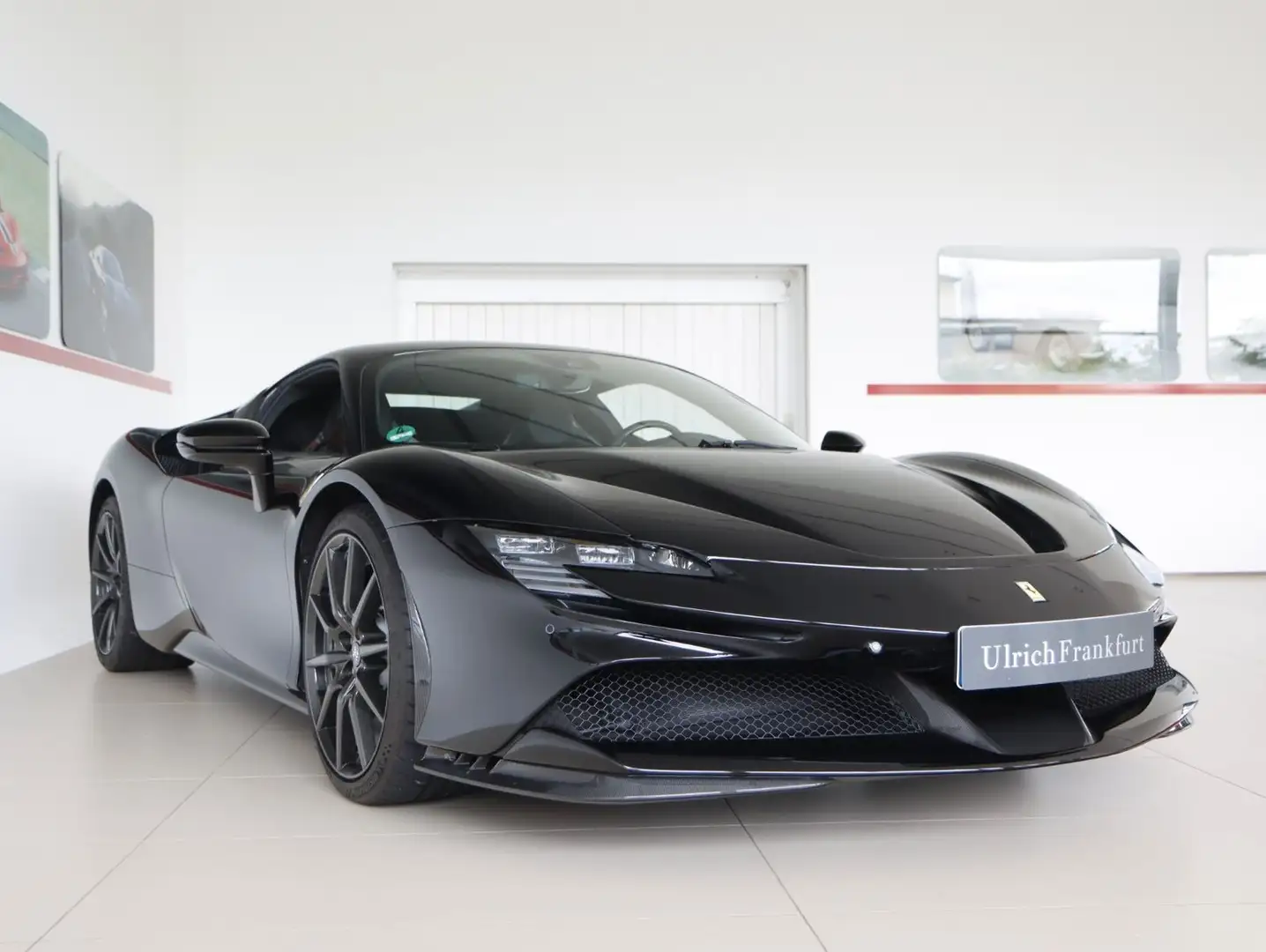 Ferrari SF90 Stradale Ferrari Frankfurt*** Schwarz - 2