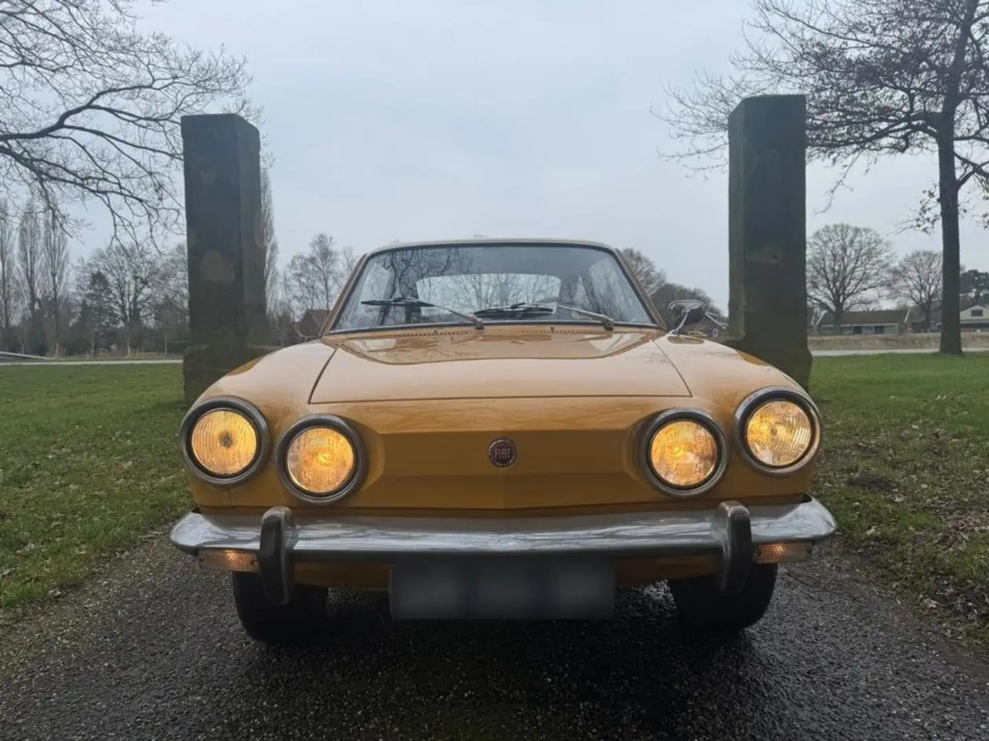 Fiat 850 Coupé Sport Amarillo - 2