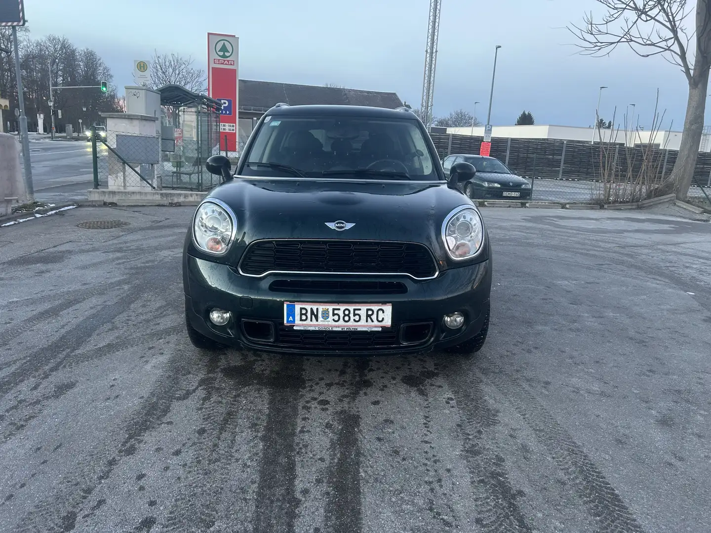 MINI Countryman D COOPER COUNTRYMAN SD Grün - 1