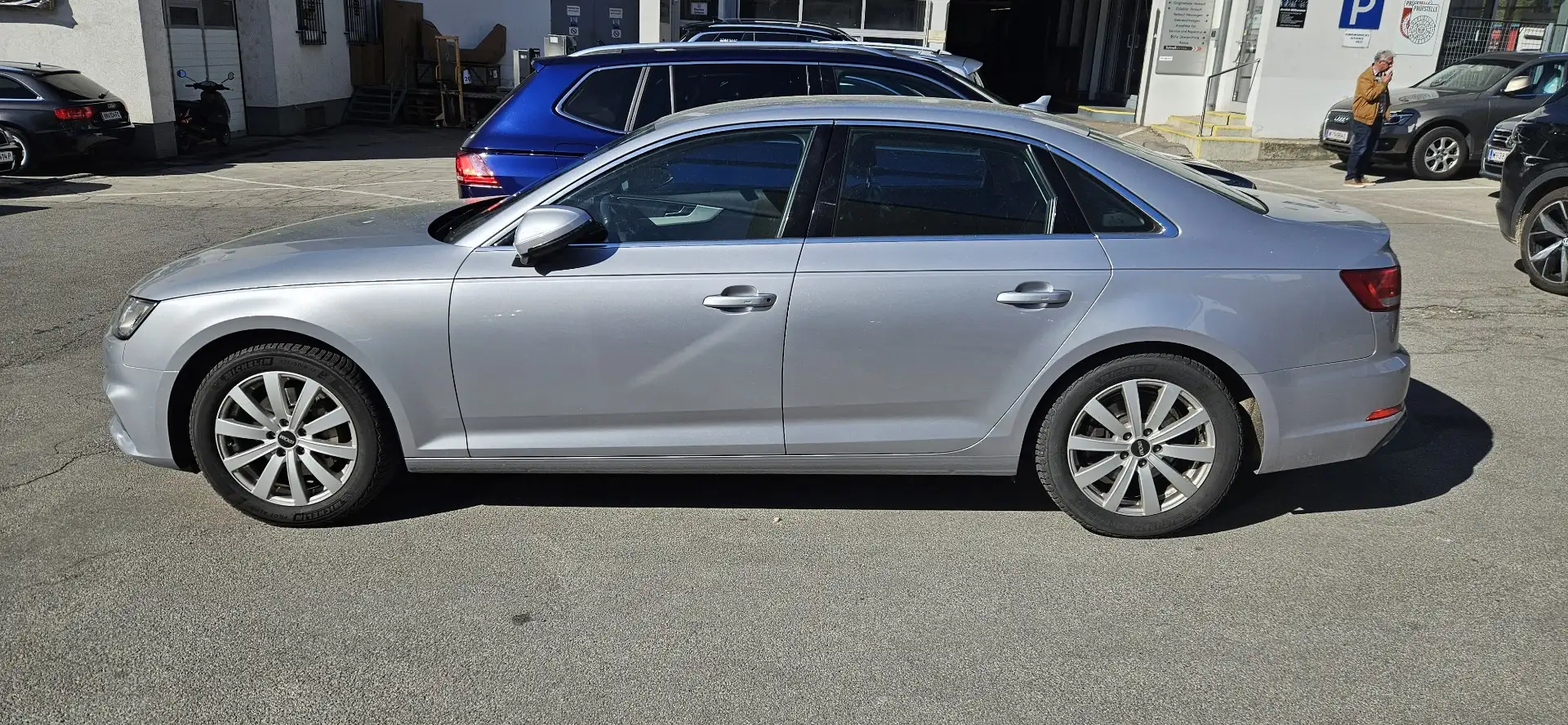 Audi A4 A4 2,0 TDI quattro Design S-tronic Design Silber - 1