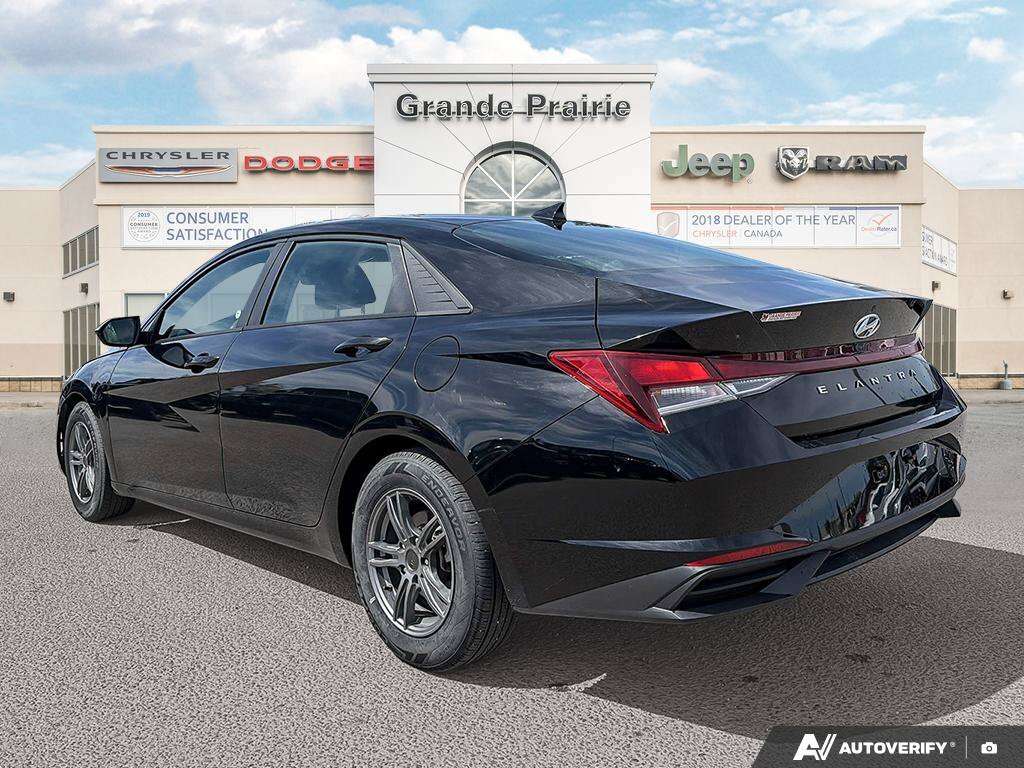 2021 Hyundai Elantra Preferred — снимка 1