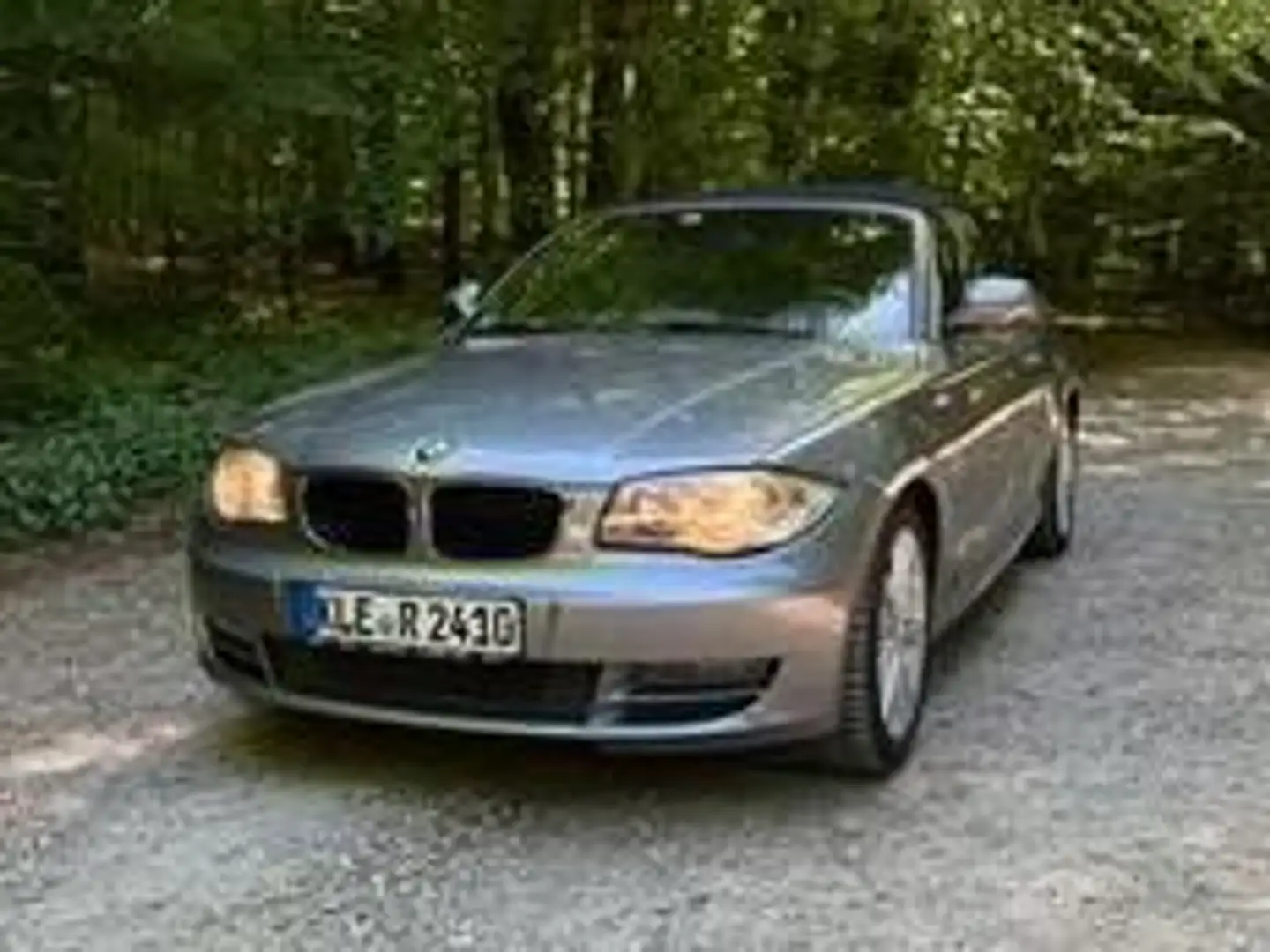 BMW 123 1er Cabrio Diesel 123d Cabrio Plateado - 1
