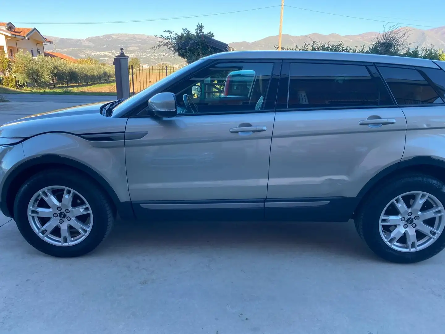 Land Rover Range Rover Evoque Range Rover Evoque 2.2 sd4 Prestige 190cv Or - 2