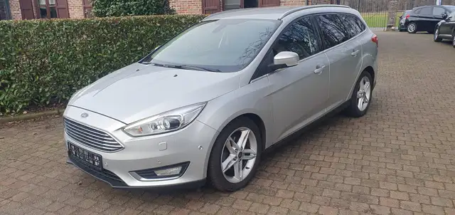 Ford Focus Focus clipper 1.0 EcoBoost led/automaat/winter/CAM