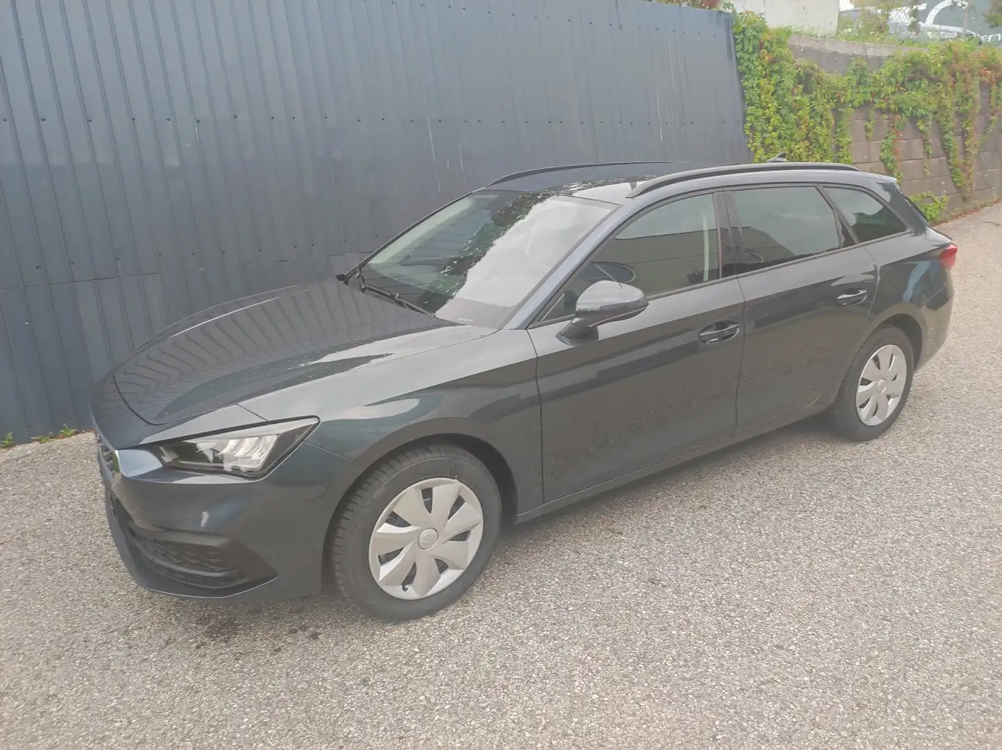 SEAT Leon Style Edition 1.5TSI 115PS Grau - 2