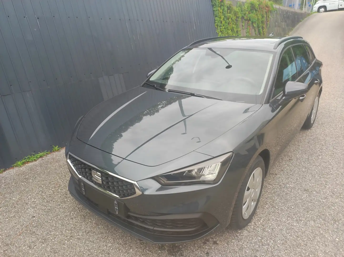SEAT Leon Style Edition 1.5TSI 115PS Grau - 1