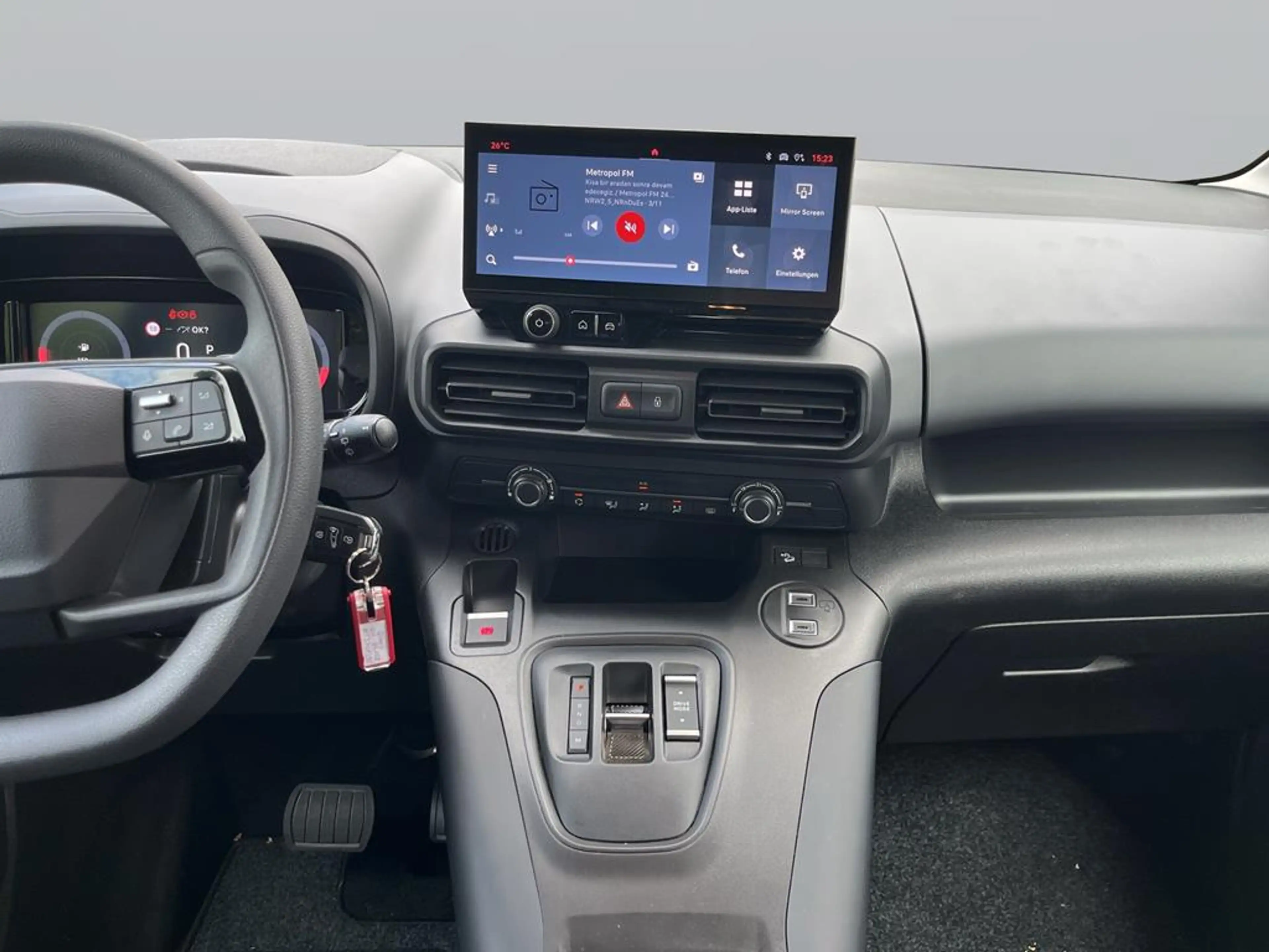 Fiat Qubo L 5-Sitzer L1 1.5 Diesel 96 kW Icon — photo 14