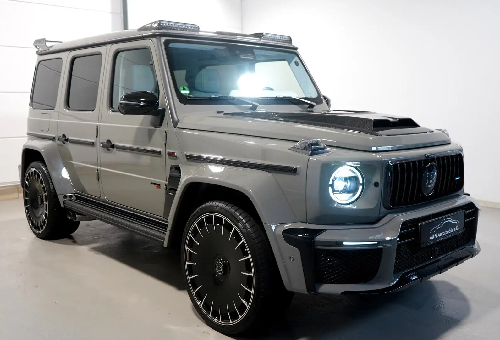 Mercedes-Benz G 63 AMG BRABUS G800 *CARBON*BABYBLUE*FACELIFT*MY2025* Grau - 1